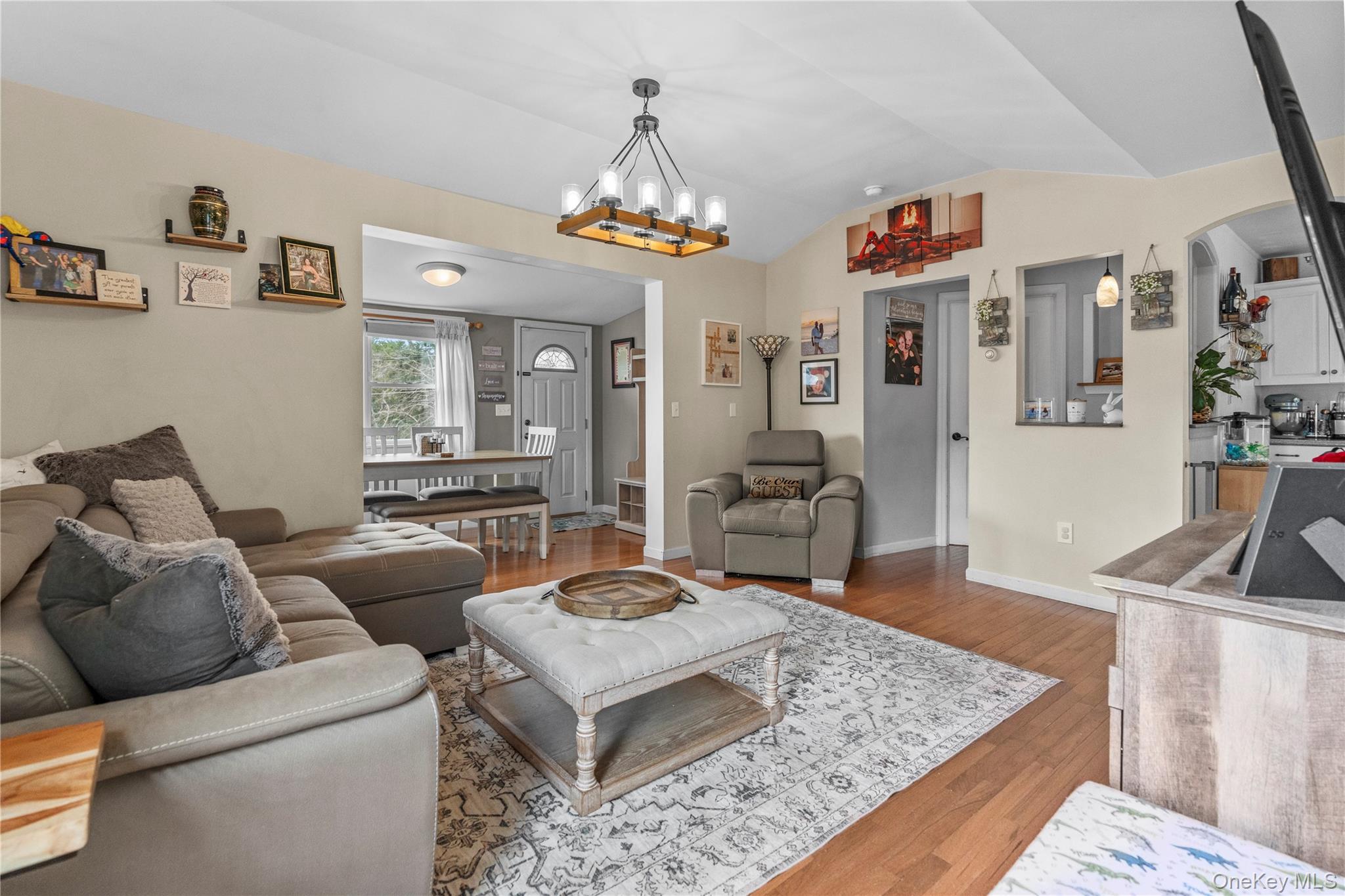 2 Glenbrook Road, Carmel, NY 10512