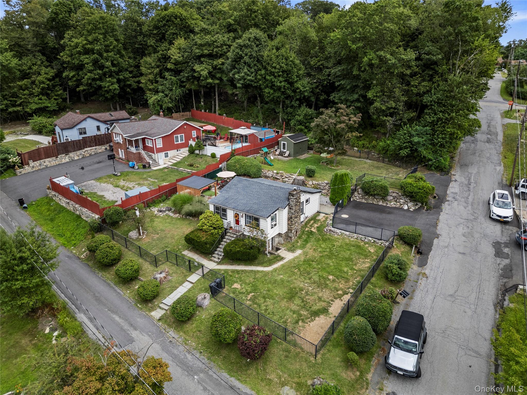 2 Glenbrook Road, Carmel, NY 10512