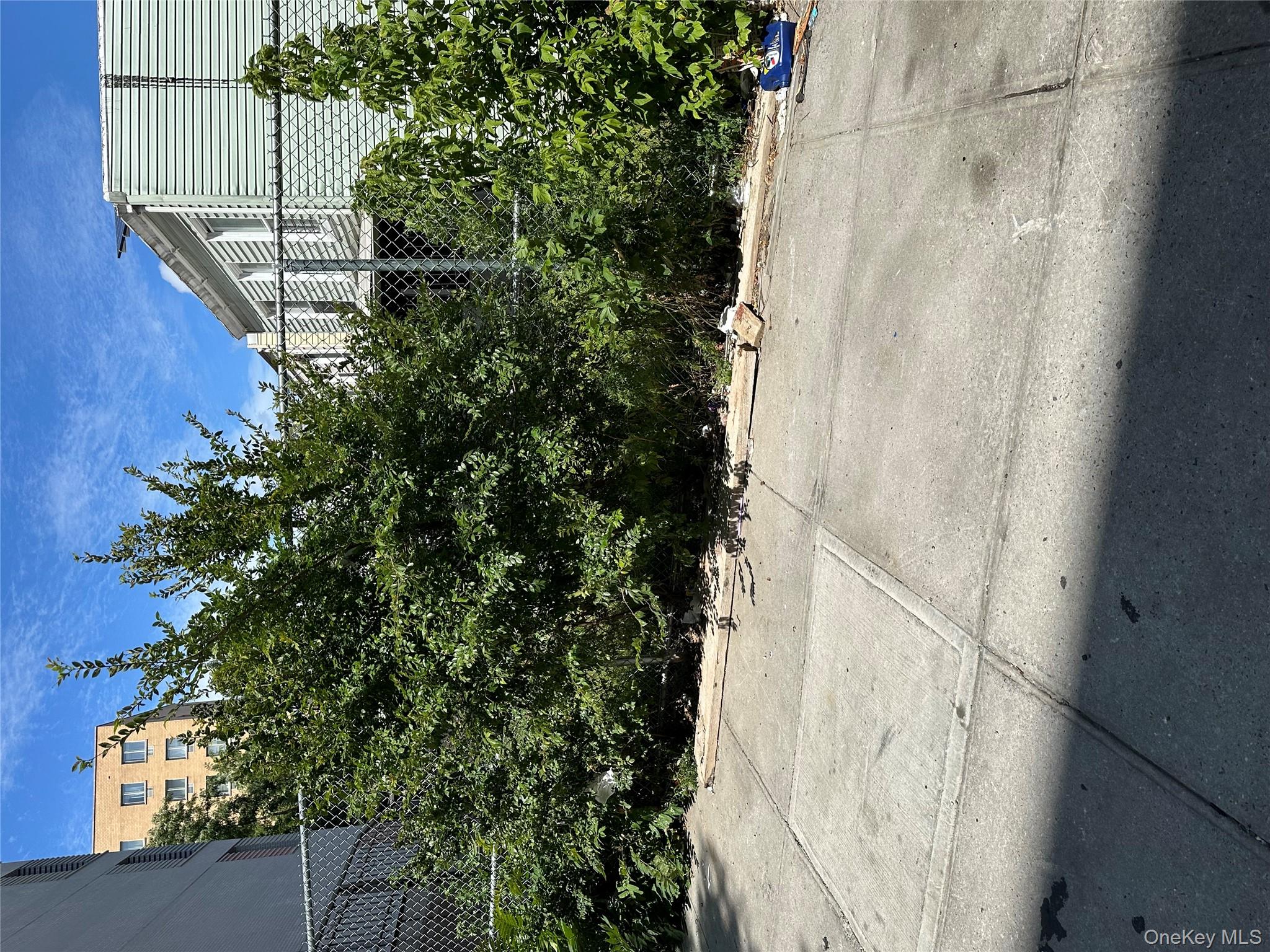 1287 Shakespeares Avenue, Bronx, NY 10452