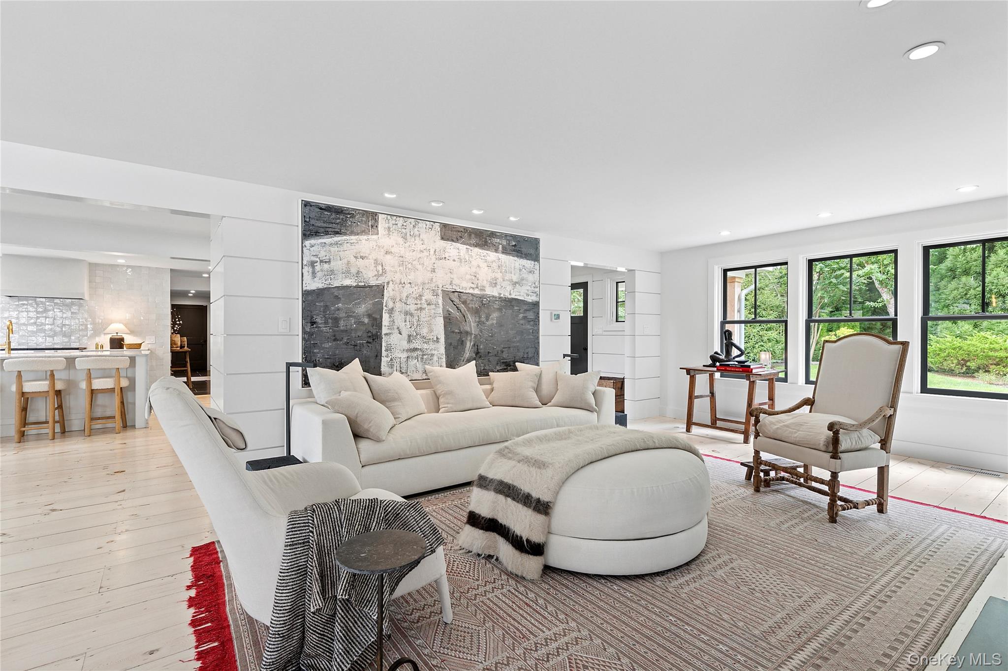 42 Hedge Row Lane, East Hampton, NY 11937