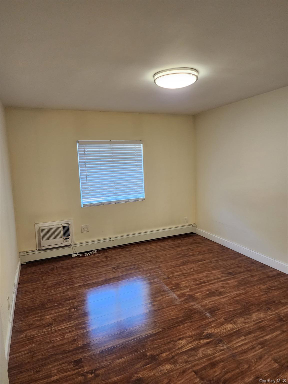 144-41 76 Avenue, Kew Garden Hills, NY 11367