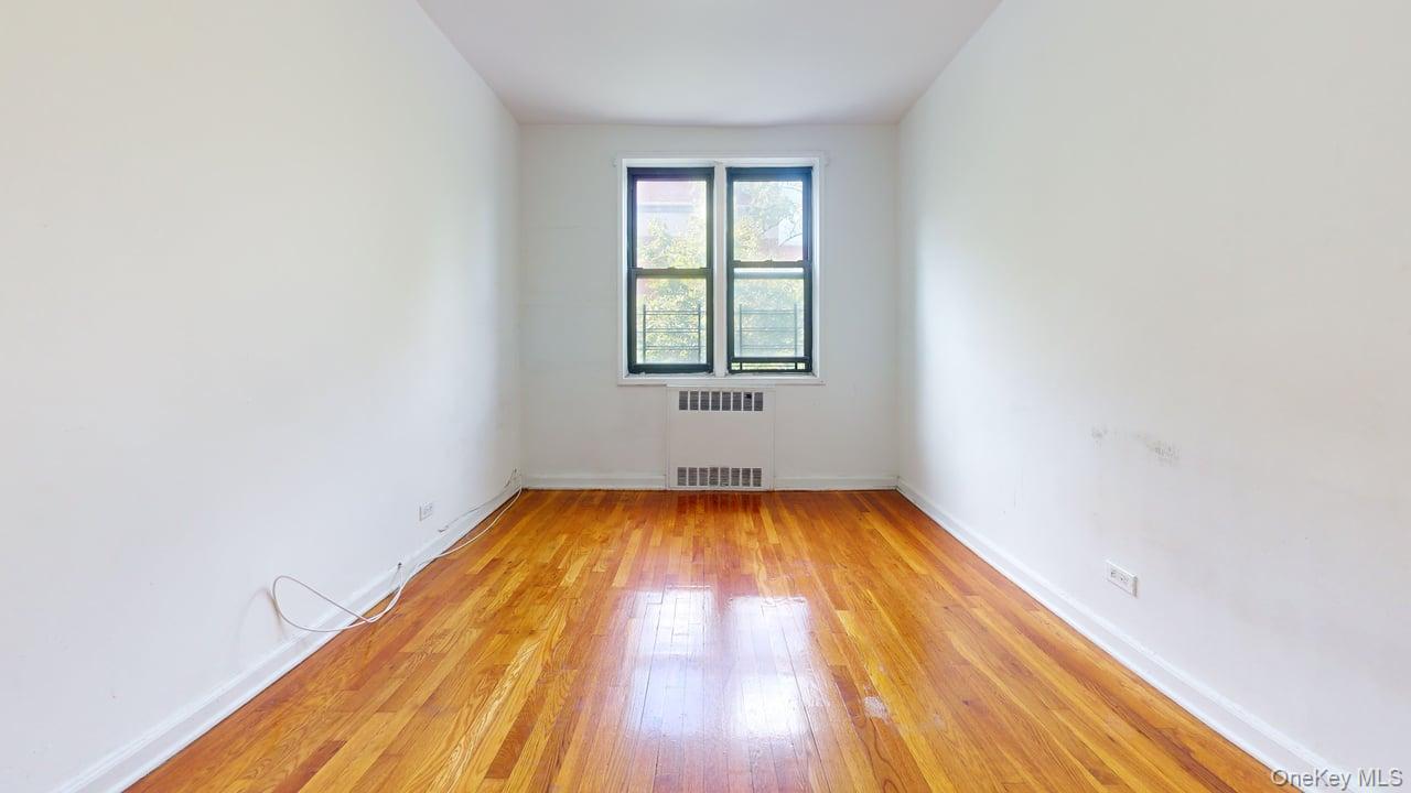 102-18 64th Avenue # 2L, Forest Hills, NY 11375