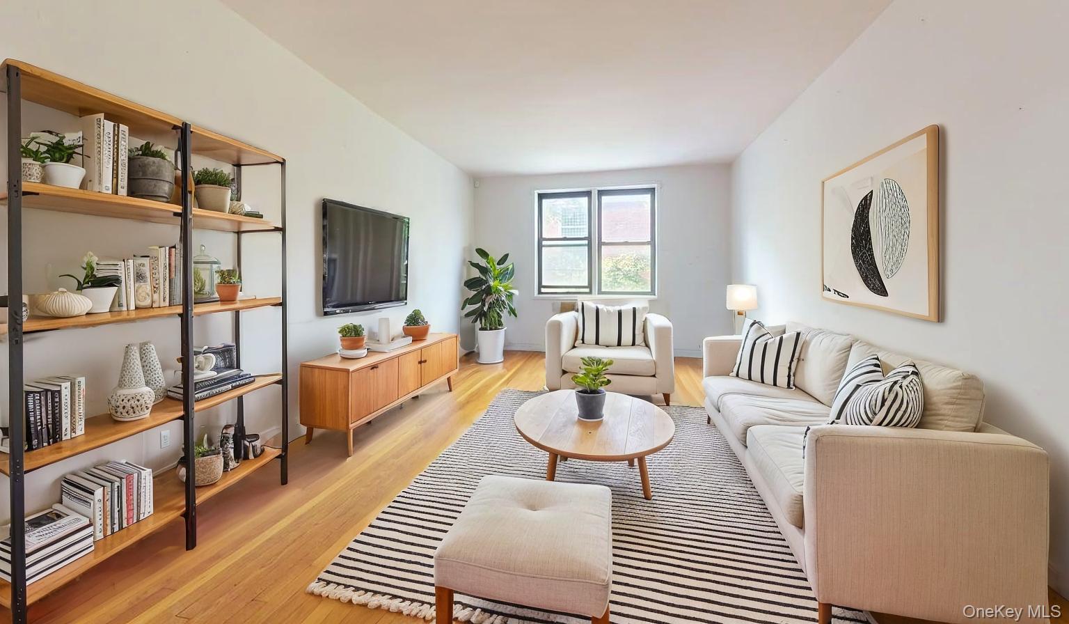102-18 64th Avenue # 2L, Forest Hills, NY 11375