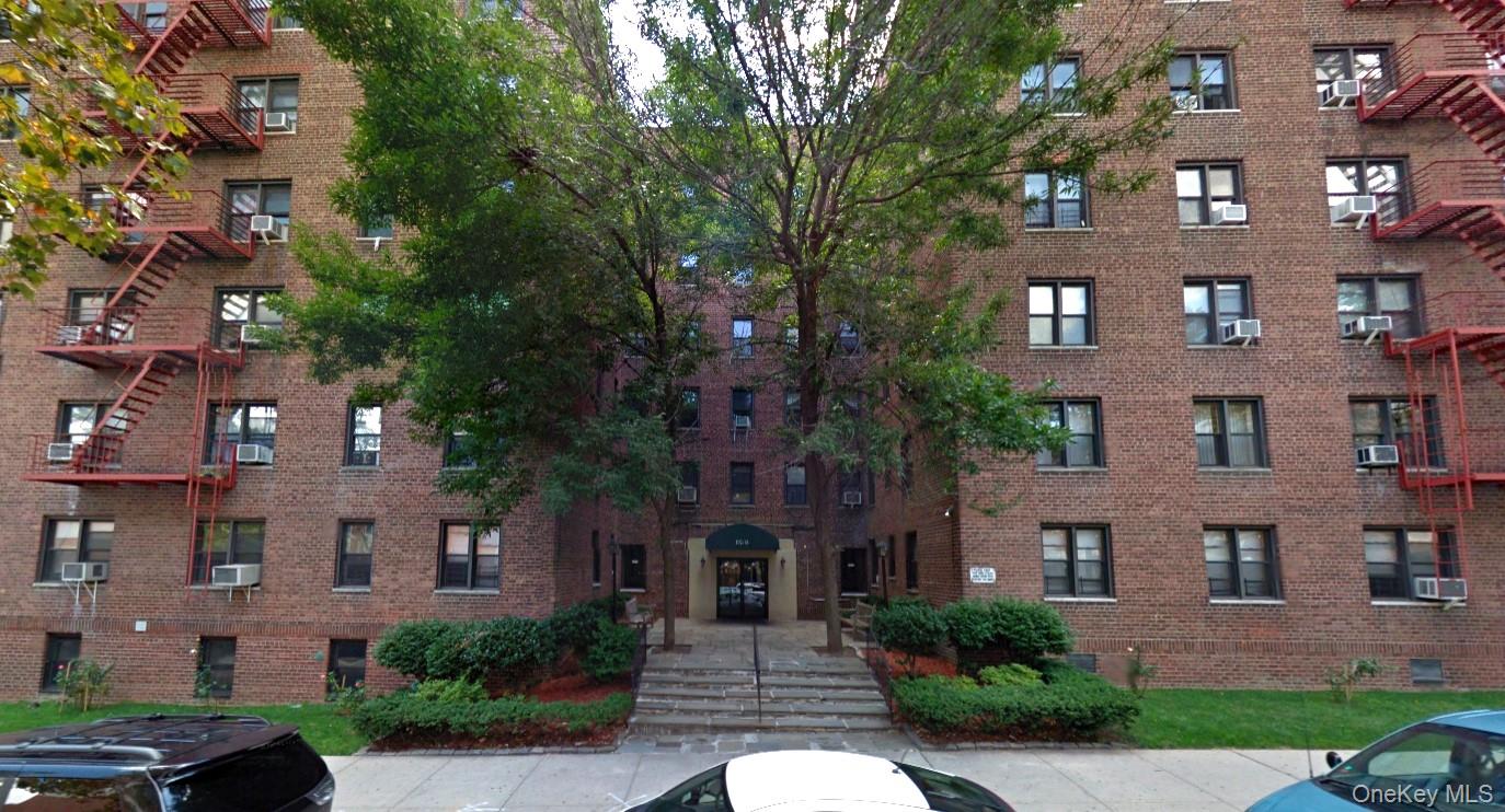 102-18 64th Avenue # 2L, Forest Hills, NY 11375