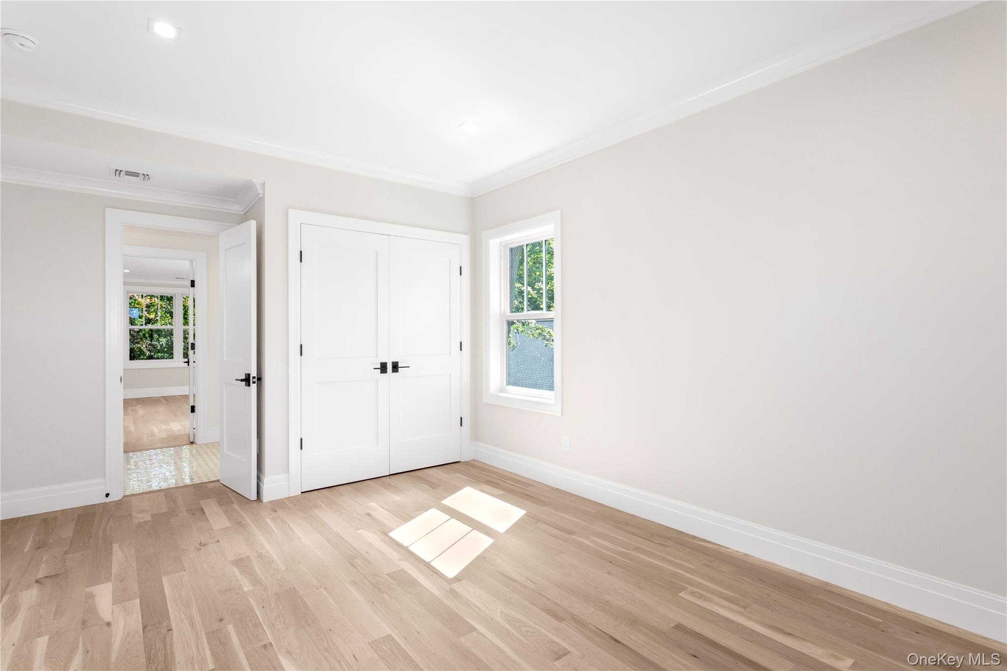 265 Arshamomaque Avenue, Southold, NY 11971