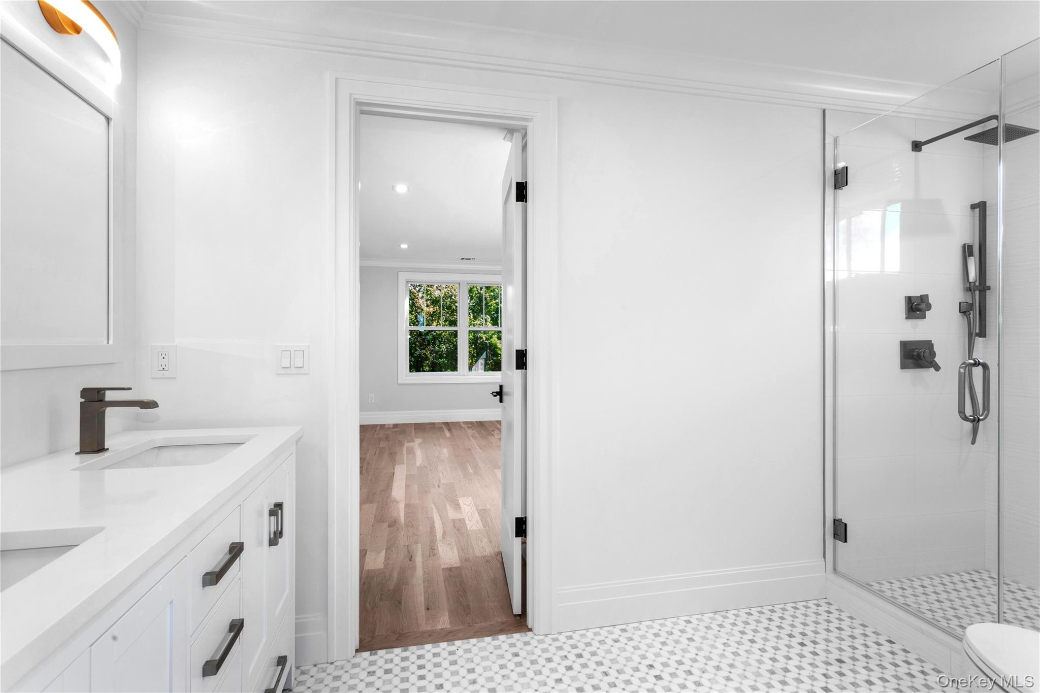 265 Arshamomaque Avenue, Southold, NY 11971