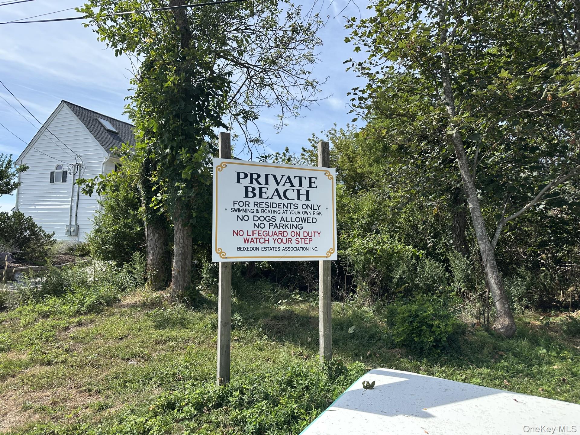 265 Arshamomaque Avenue, Southold, NY 11971