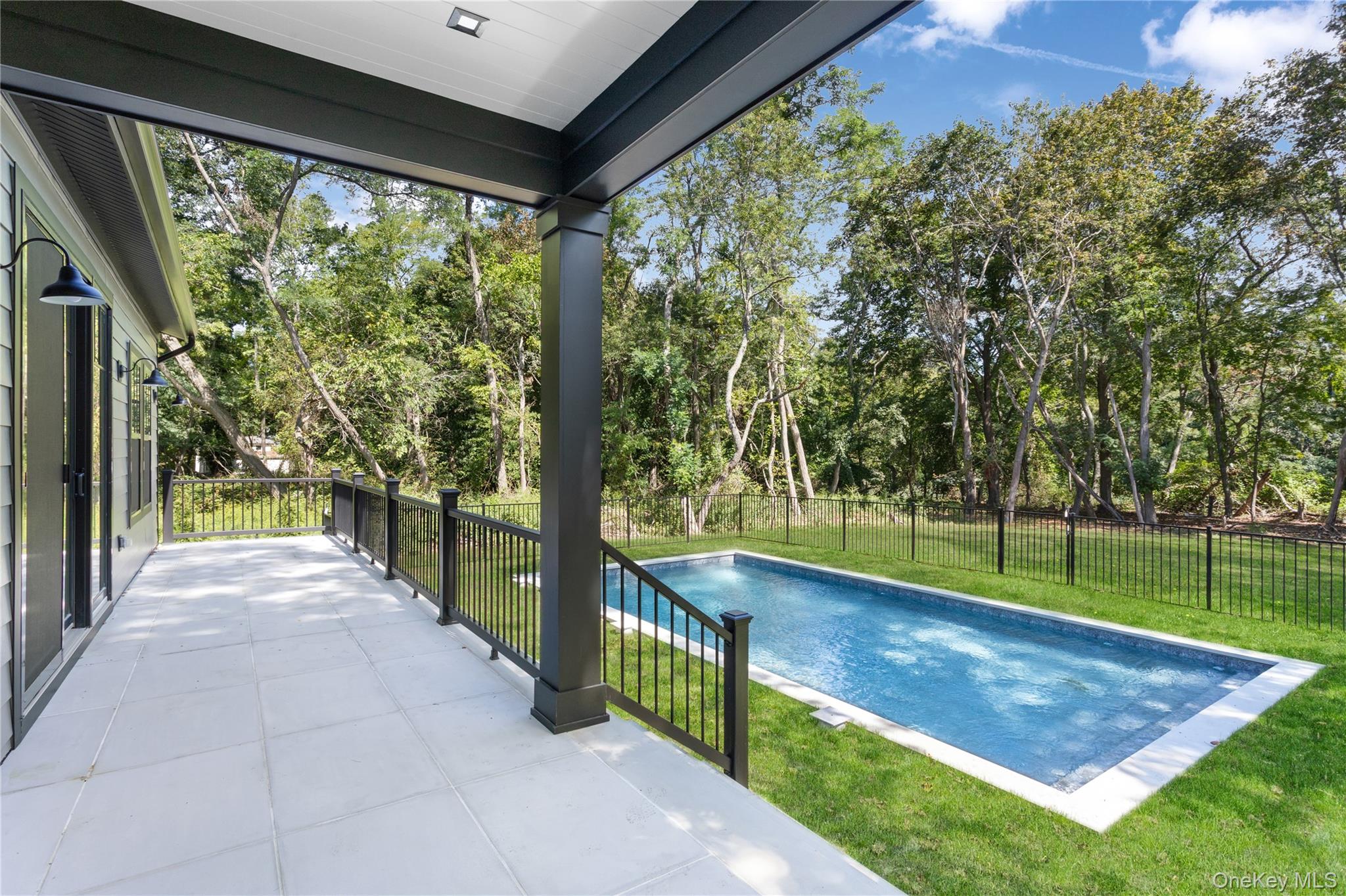 265 Arshamomaque Avenue, Southold, NY 11971