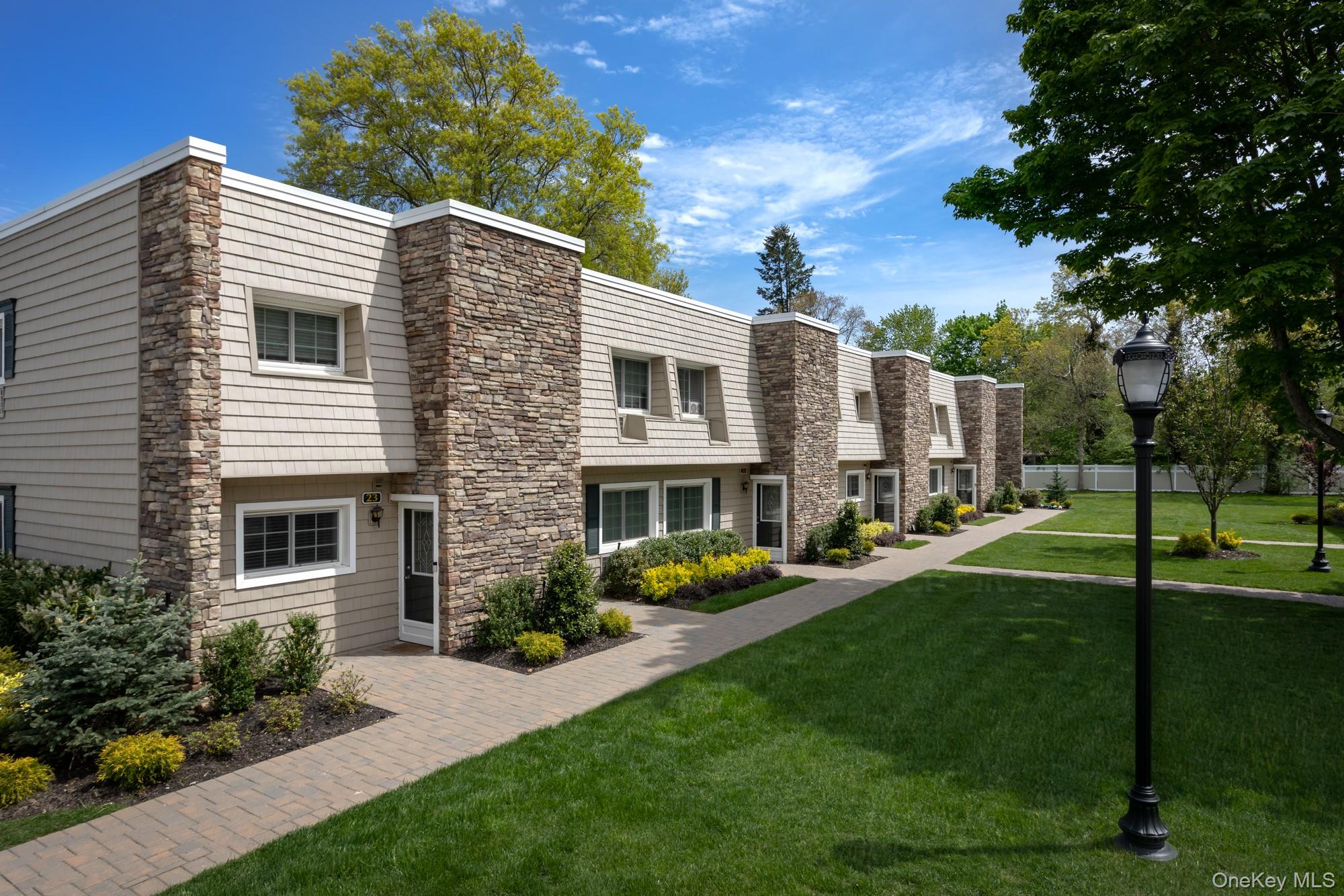 1314 Smithtown Avenue # 31, Bohemia, NY 11716