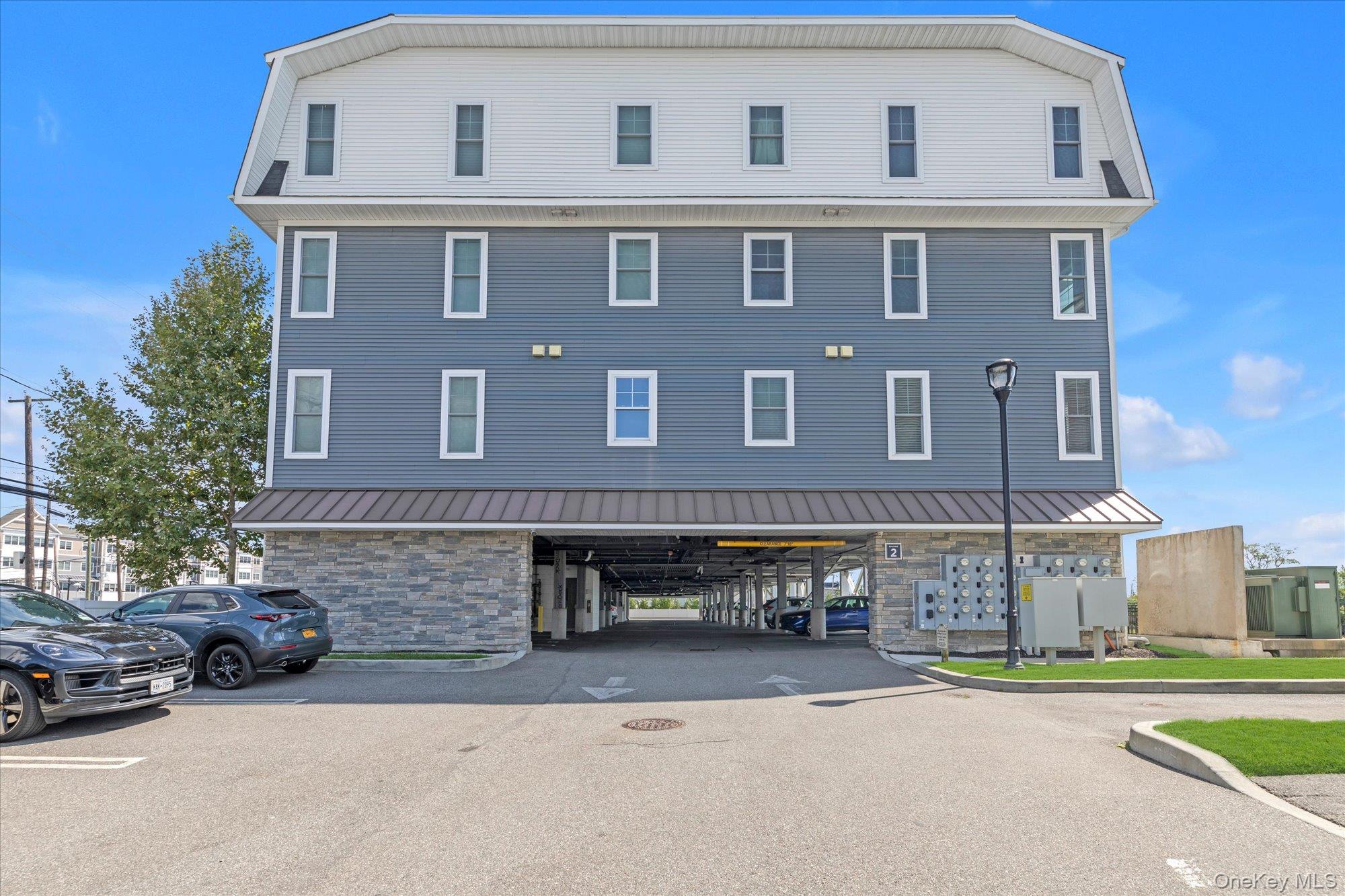 214 Marina Pointe Drive # 214, East Rockaway, NY 11518