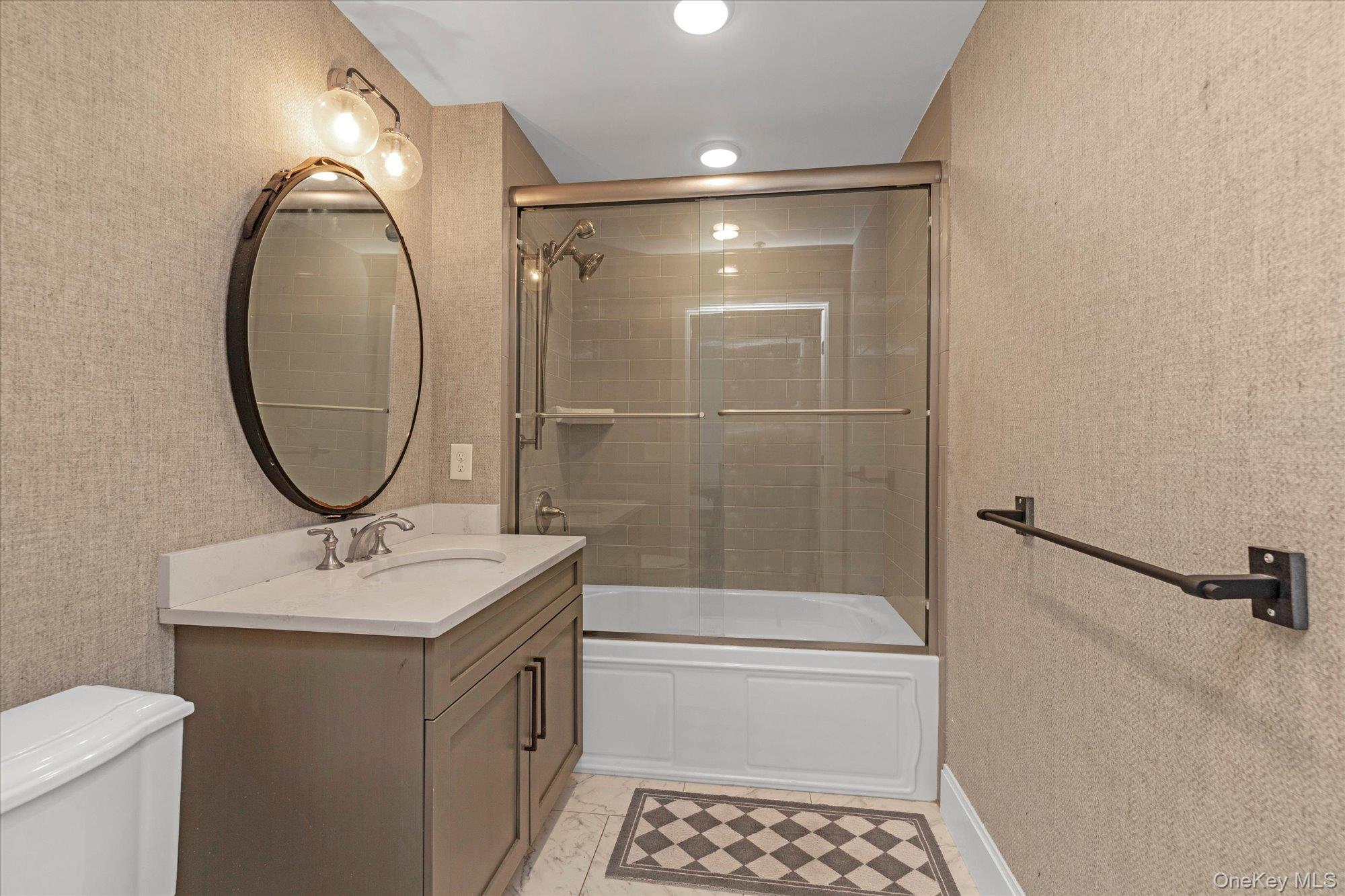 214 Marina Pointe Drive # 214, East Rockaway, NY 11518