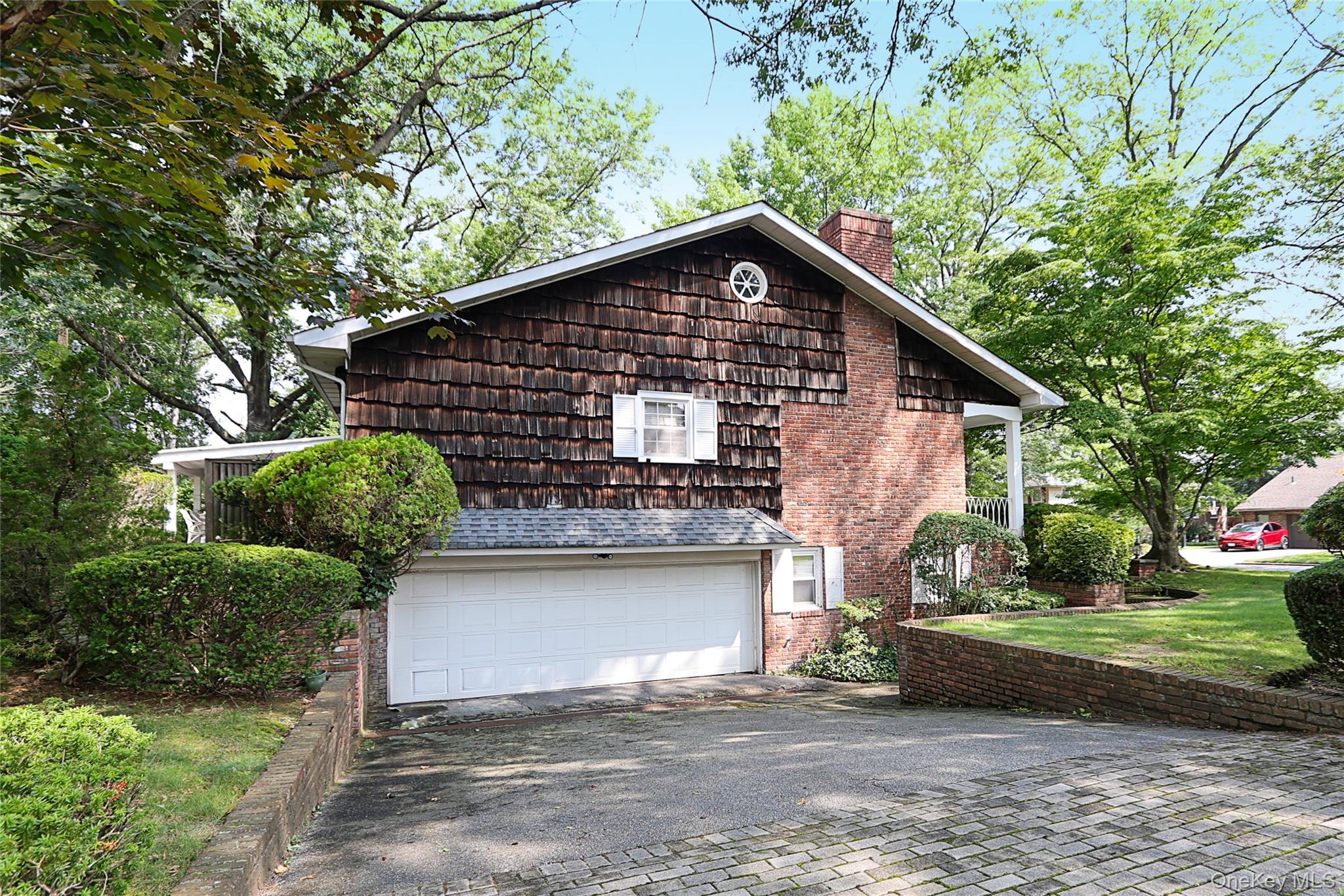 245 Birch Drive # roslyn, Roslyn, NY 11576