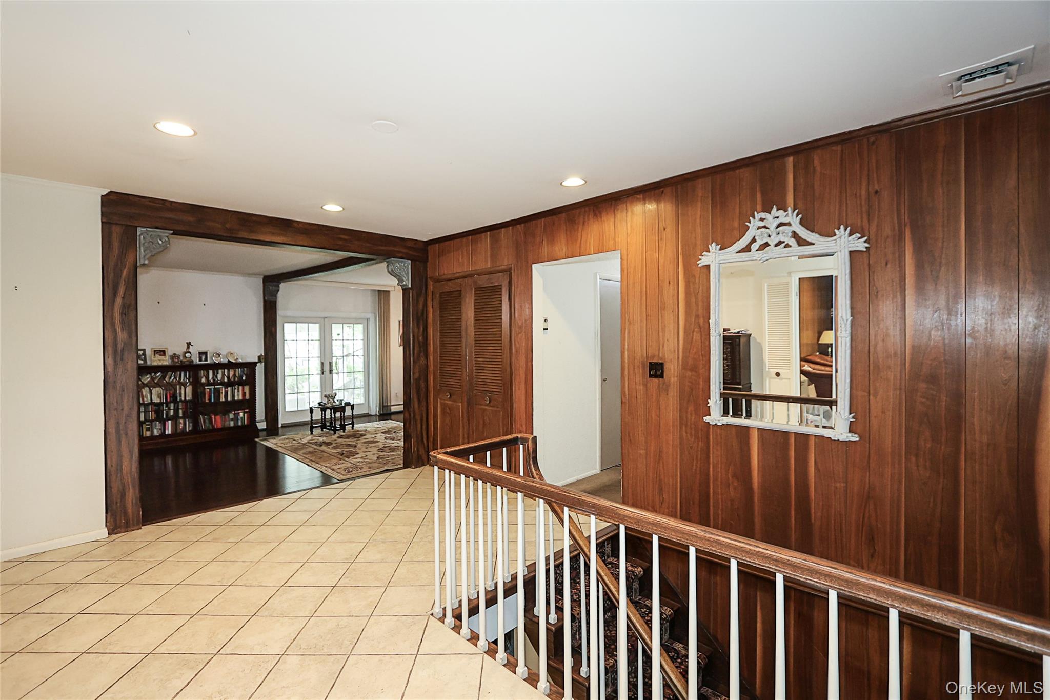 245 Birch Drive # roslyn, Roslyn, NY 11576