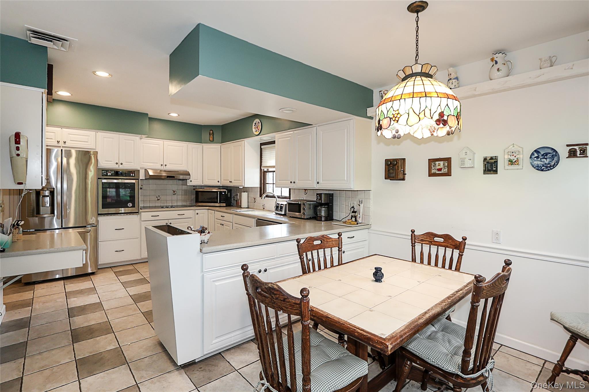 245 Birch Drive # roslyn, Roslyn, NY 11576