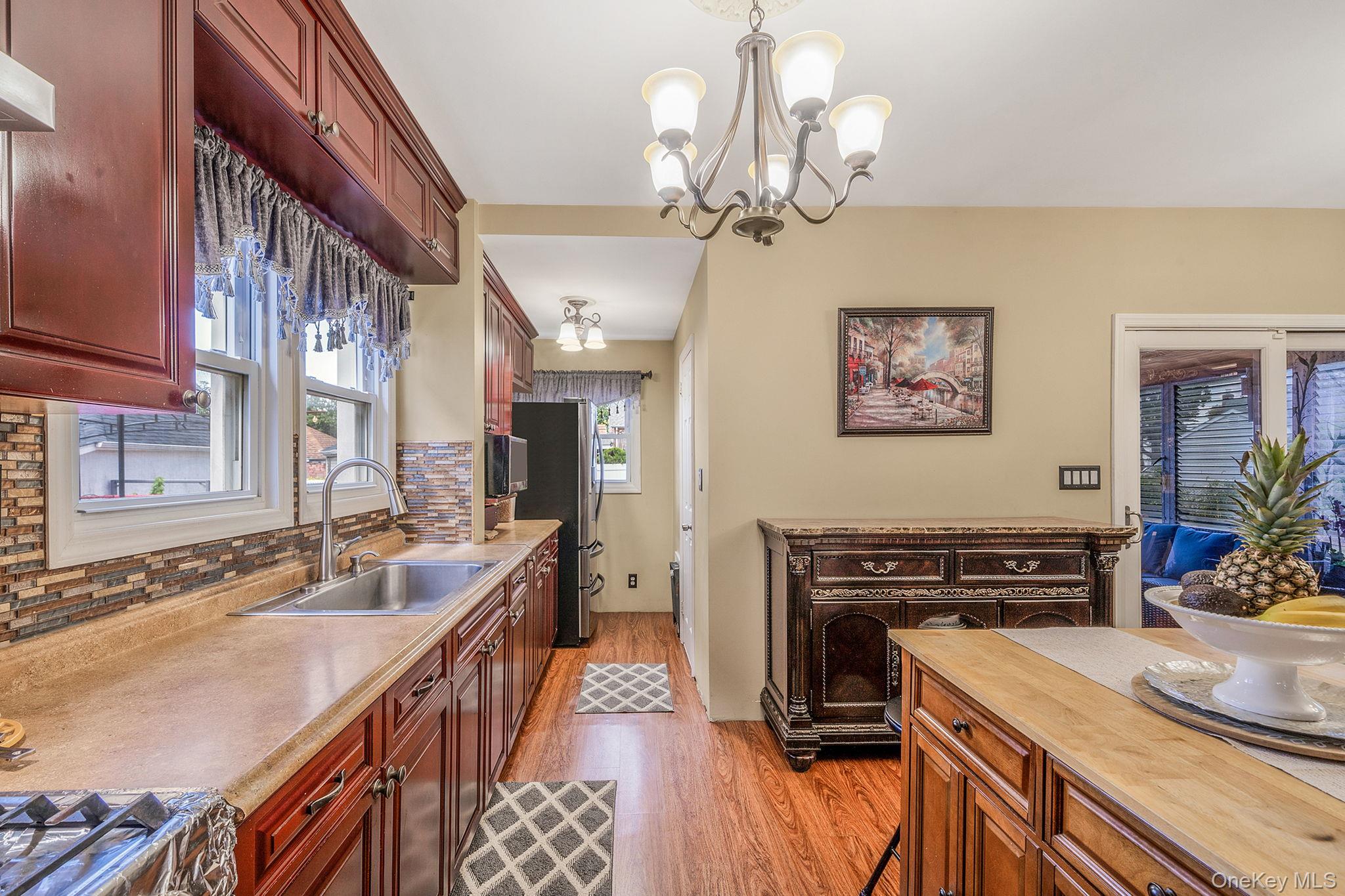 58 N Montague Street, Valley Stream, NY 11580