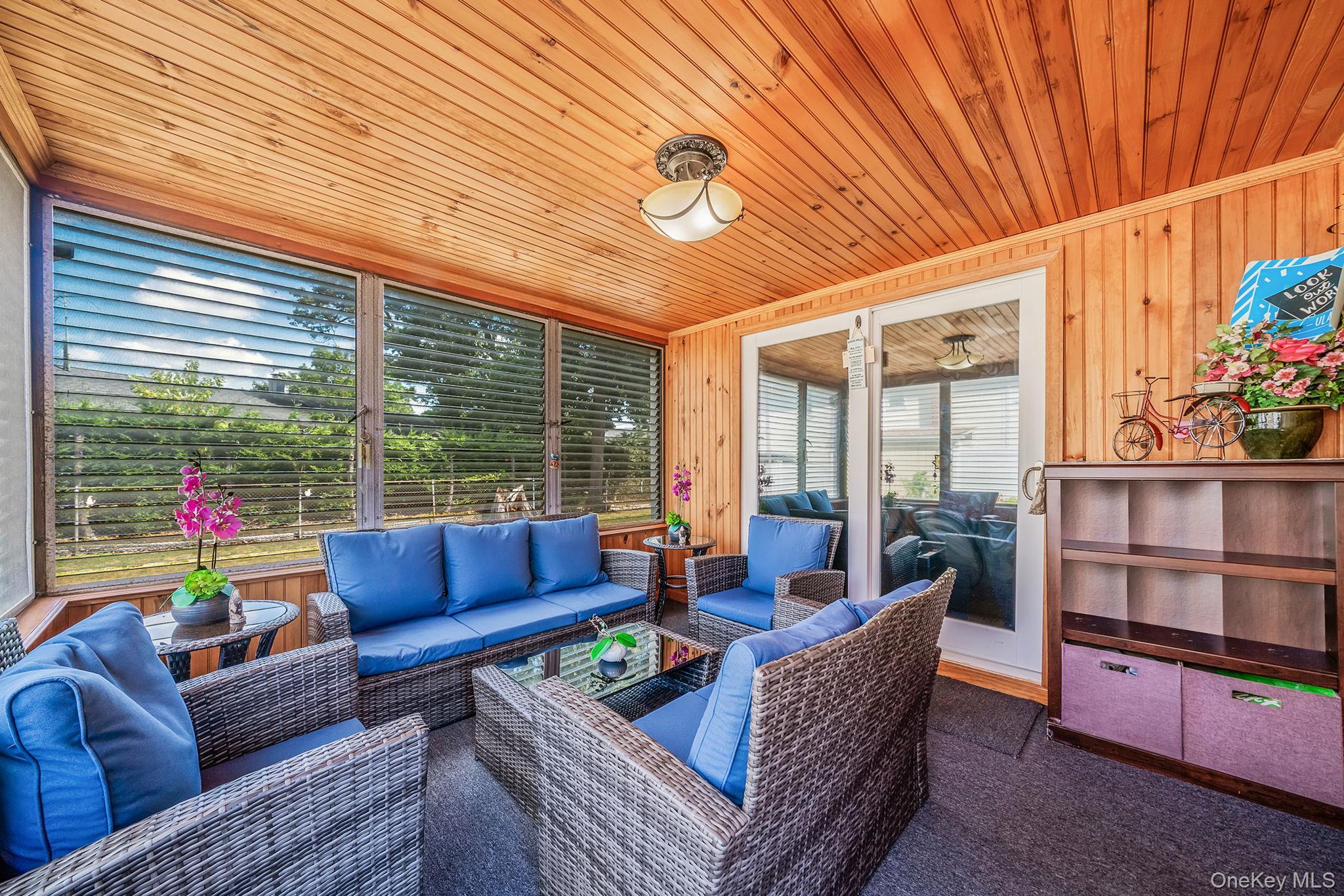 58 N Montague Street, Valley Stream, NY 11580