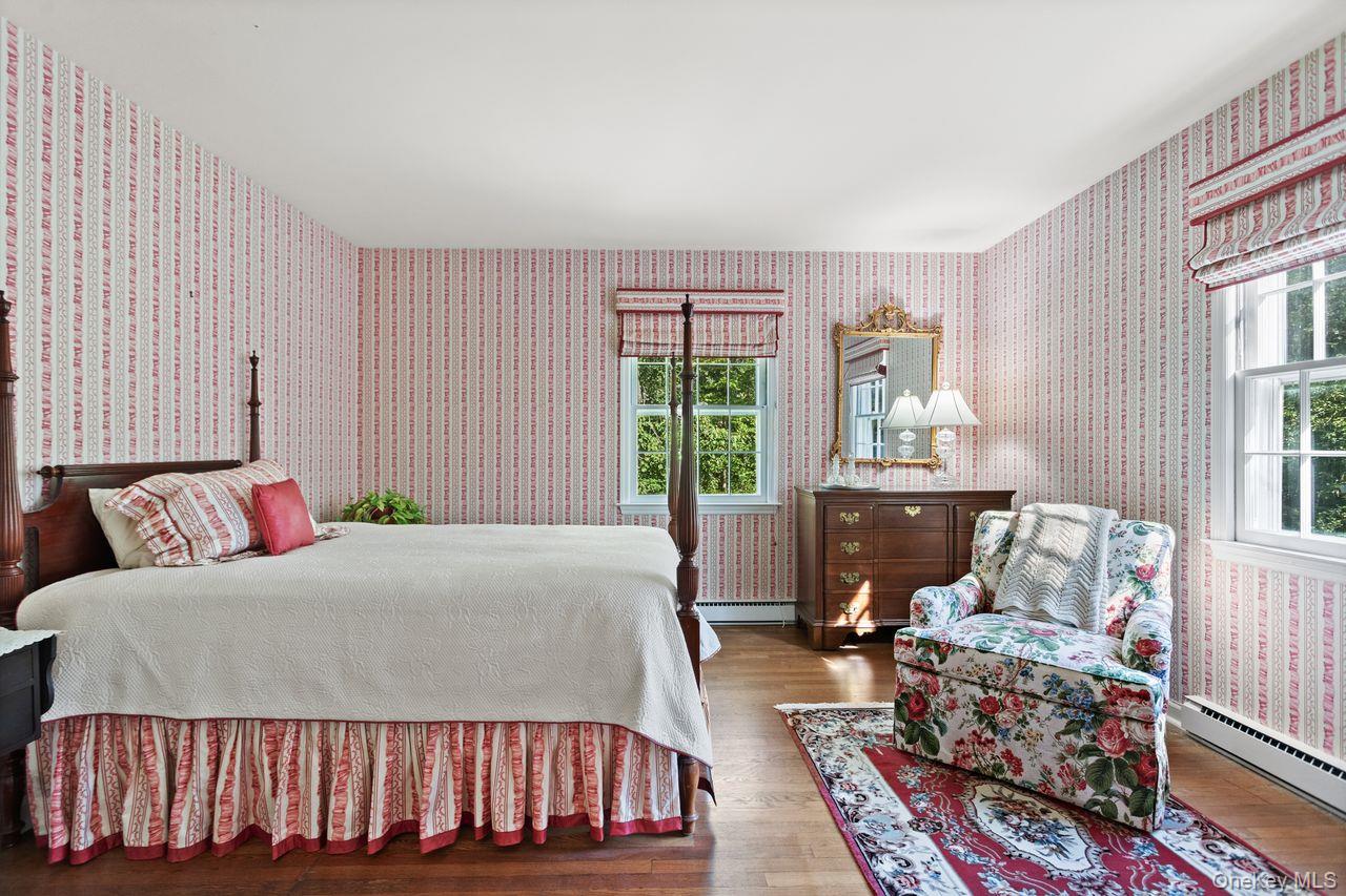 12 Stonewall Court, South Salem, NY 10590