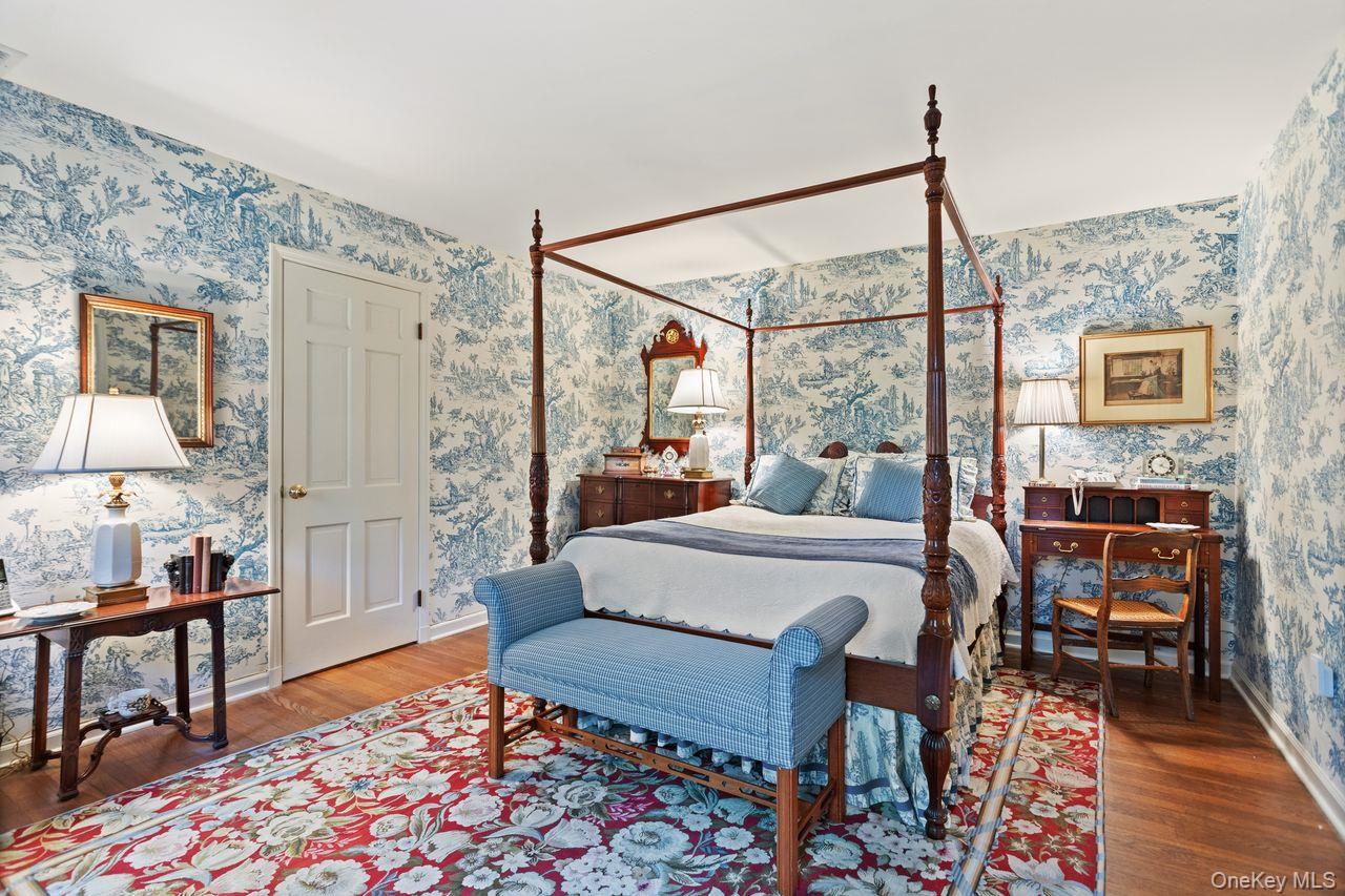 12 Stonewall Court, South Salem, NY 10590