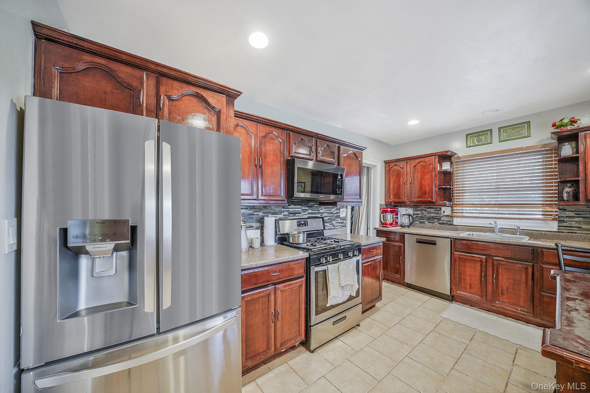 107 E 9th Street, Huntington Station, NY 11746