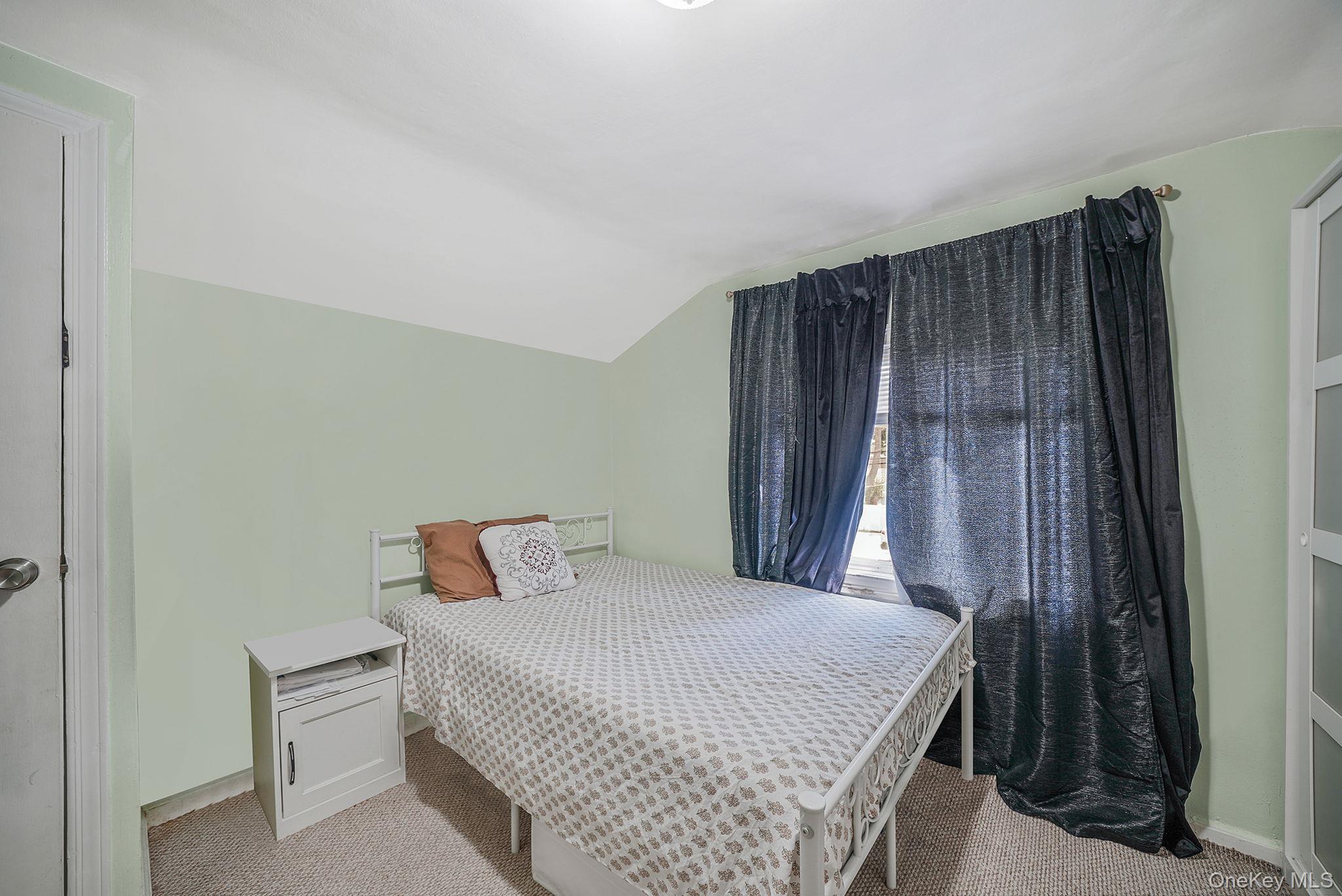 107 E 9th Street, Huntington Station, NY 11746