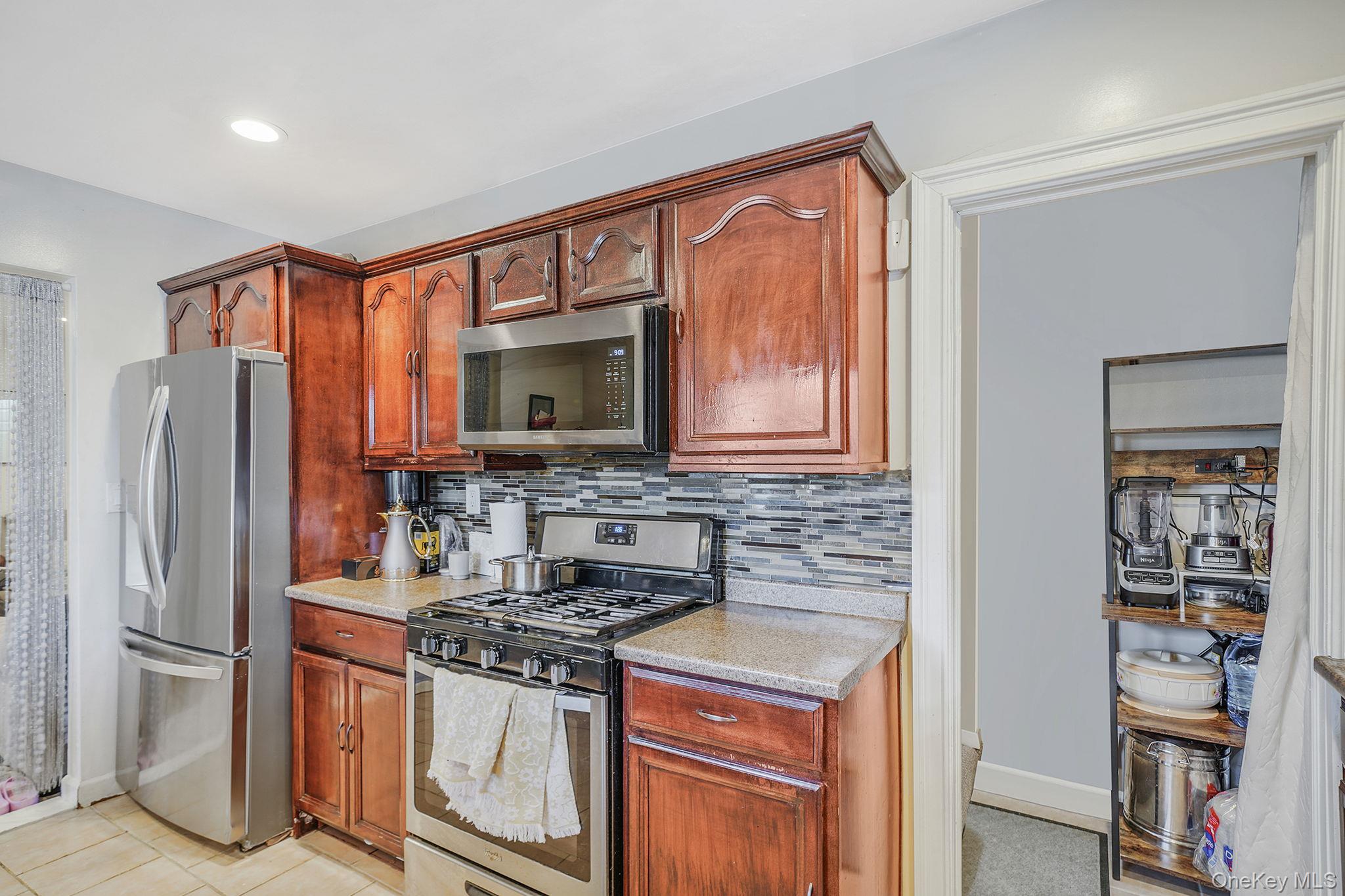 107 E 9th Street, Huntington Station, NY 11746