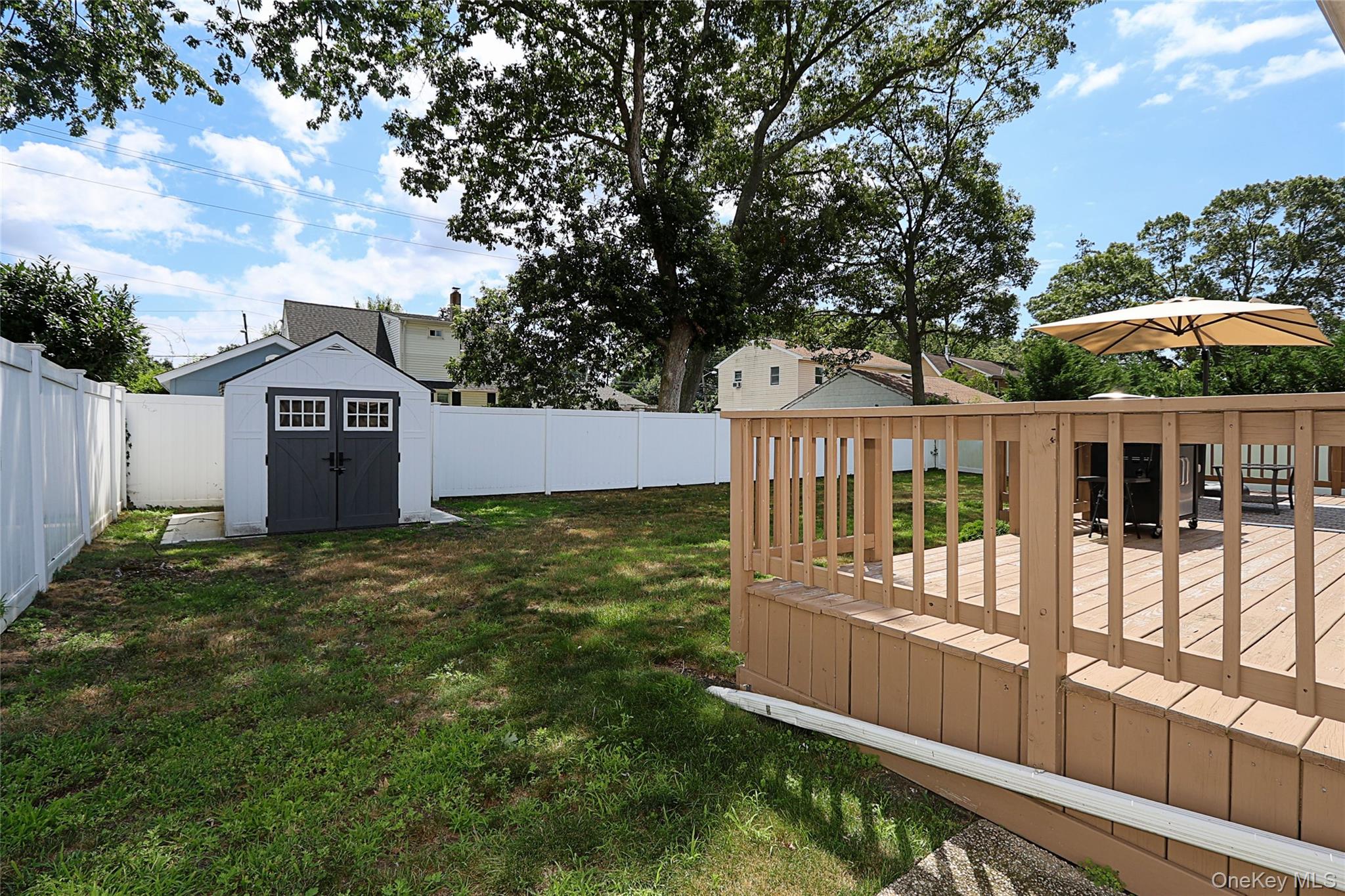 1057 Thompson Drive, Bay Shore, NY 11706