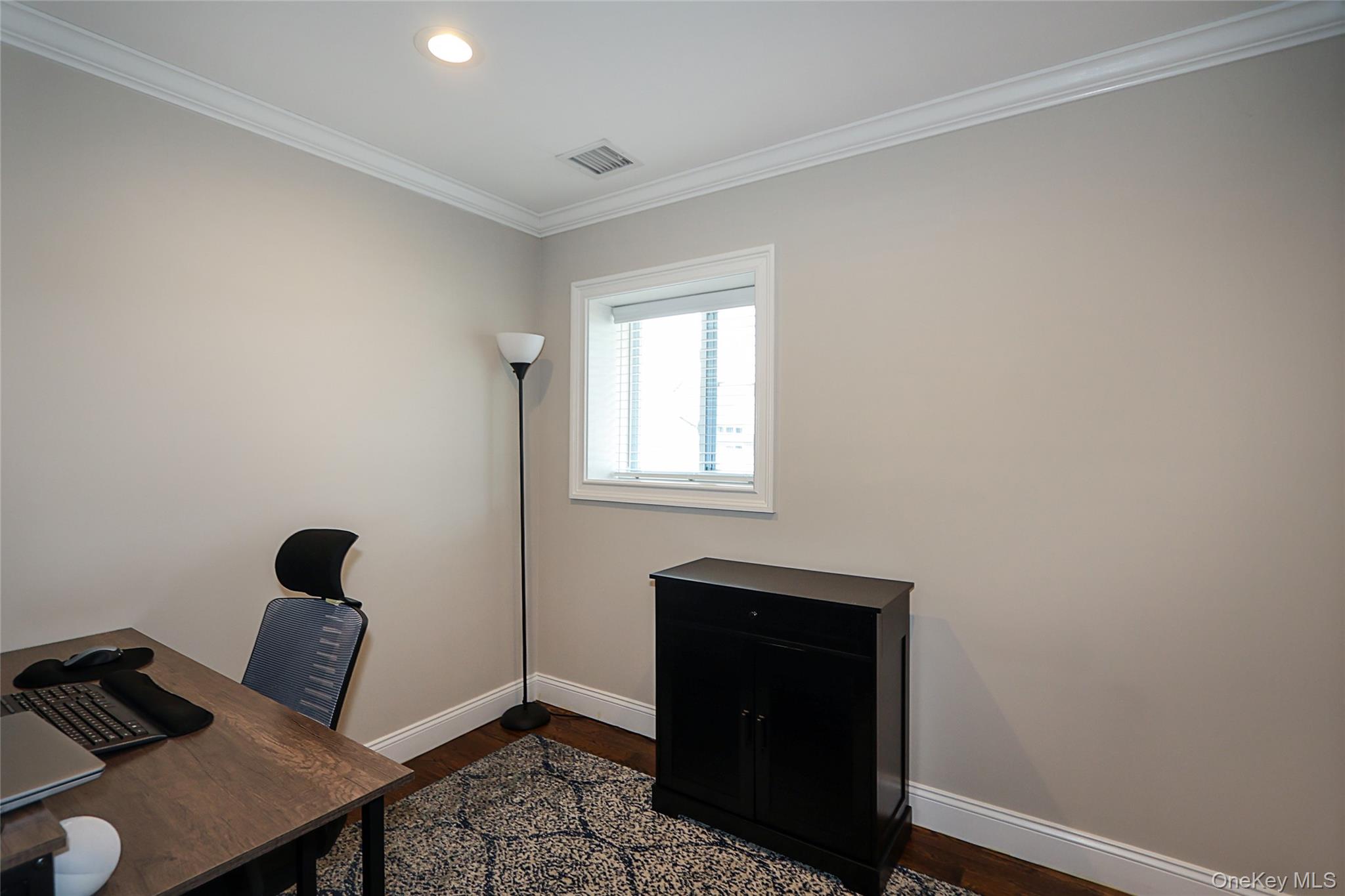 1057 Thompson Drive, Bay Shore, NY 11706