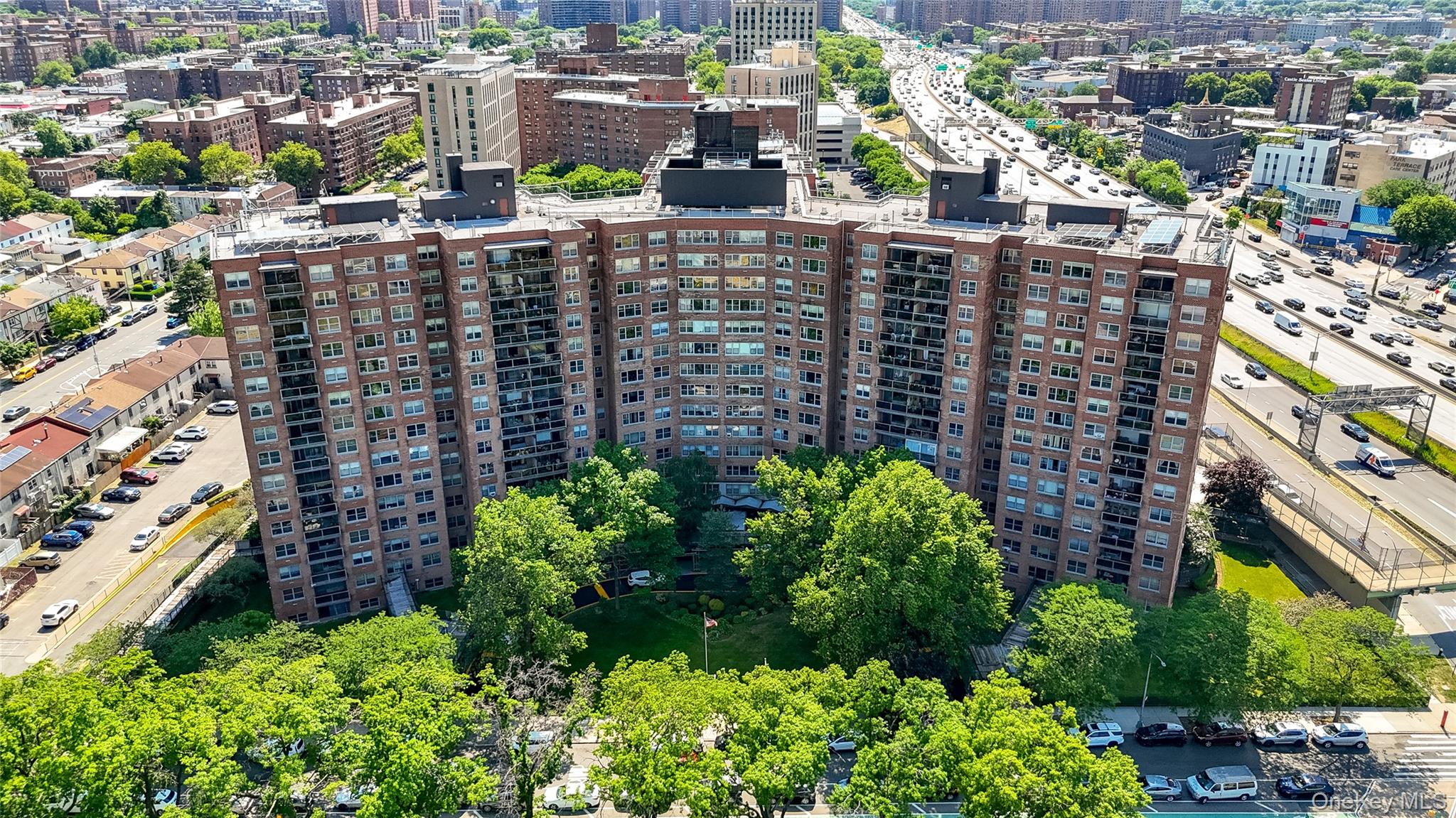 61-20 Grand Central Parkway # A704, Forest Hills, NY 11375