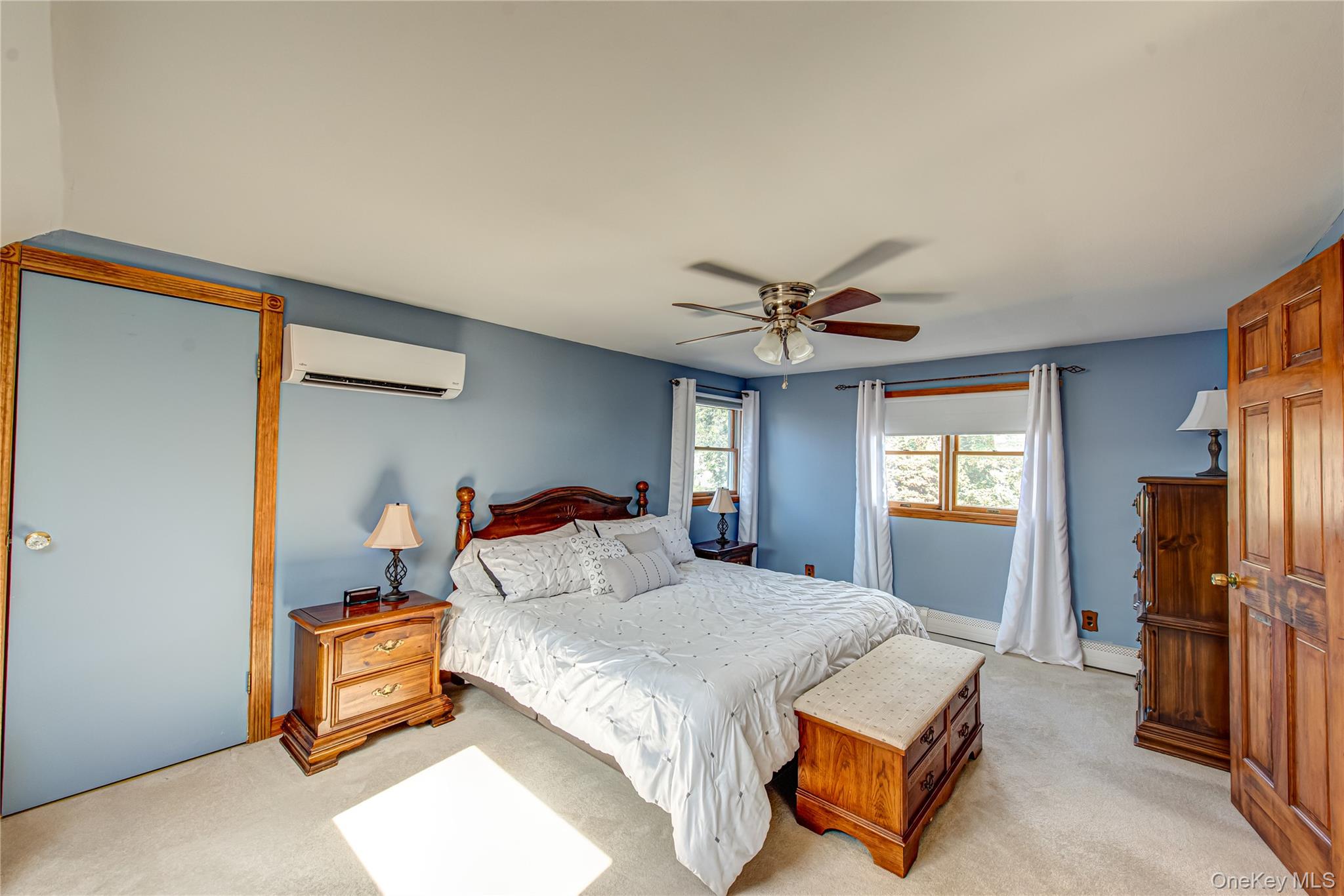 157 W 19th Street, Deer Park, NY 11729