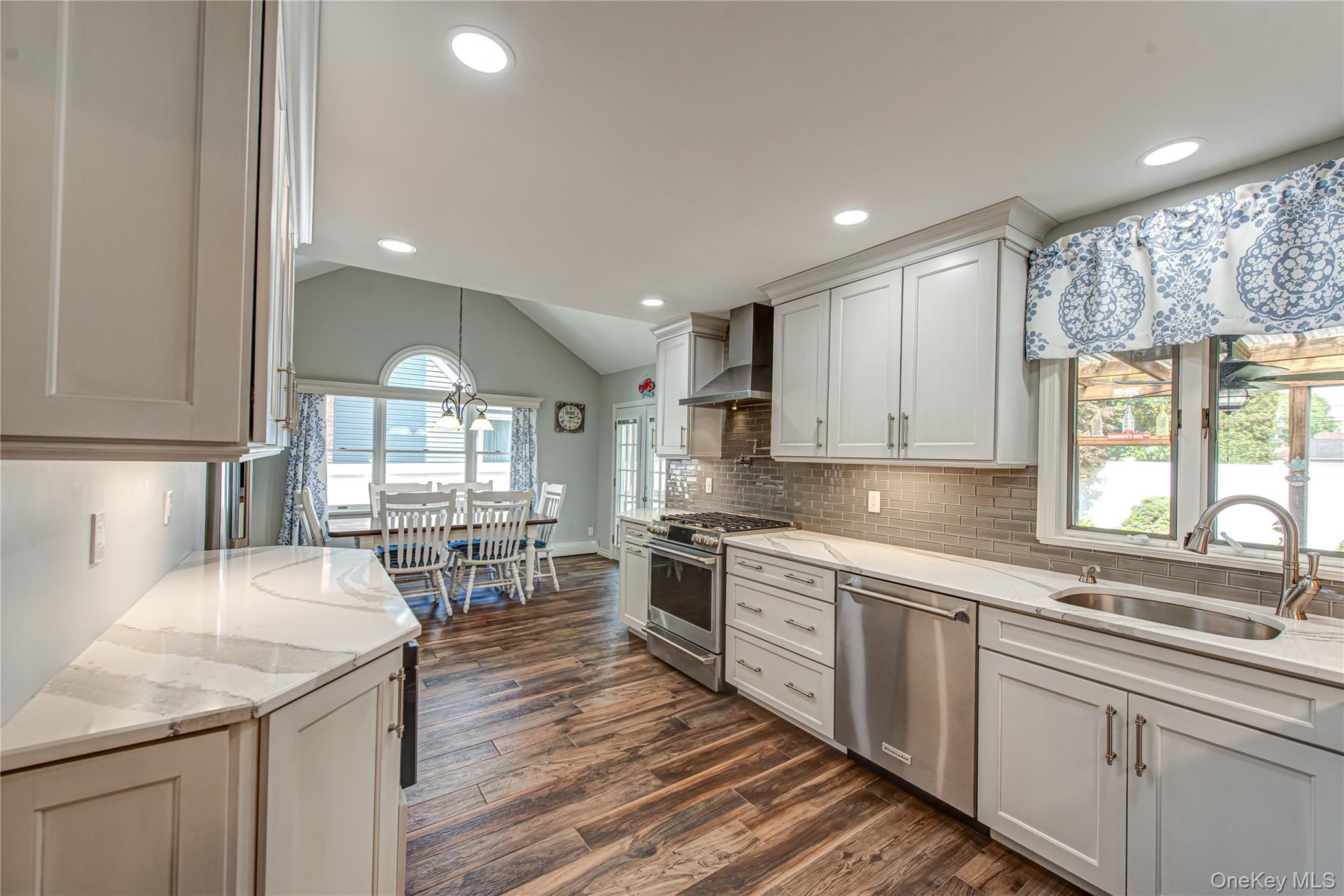 157 W 19th Street, Deer Park, NY 11729