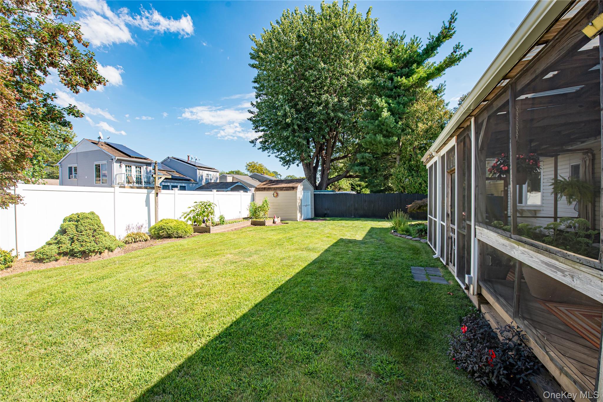 157 W 19th Street, Deer Park, NY 11729