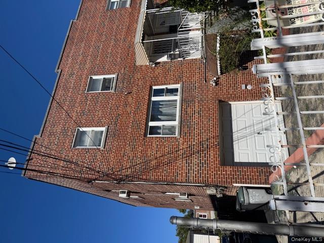 841 E 226th Street, Bronx, NY 10466