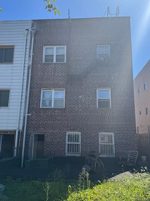 841 E 226th Street, Bronx, NY 10466