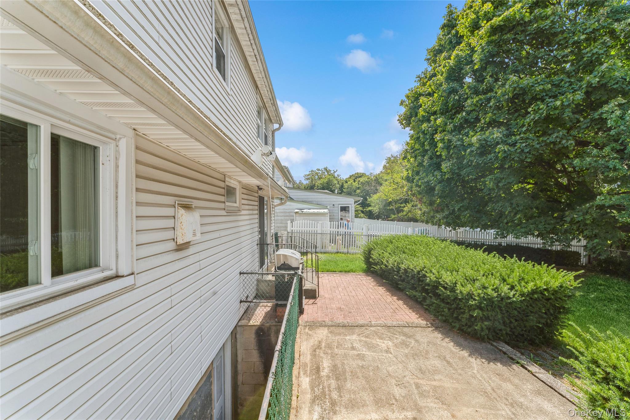 1112 South Drive, Merrick, NY 11566