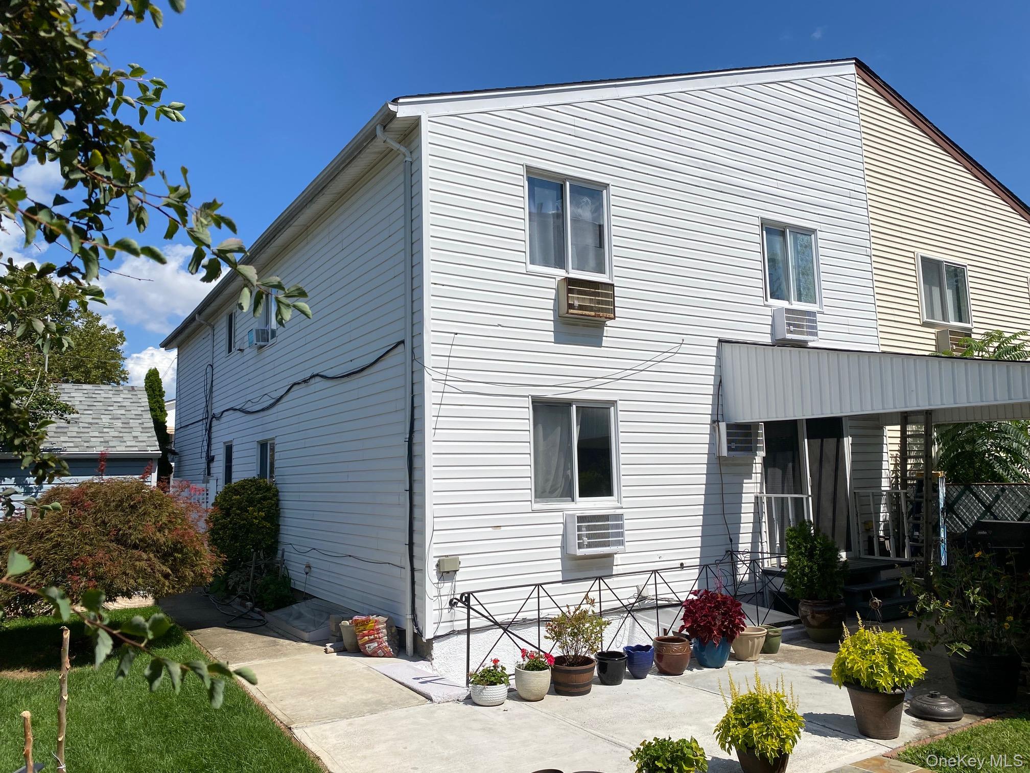 7802 151st Avenue, Howard Beach, NY 11414