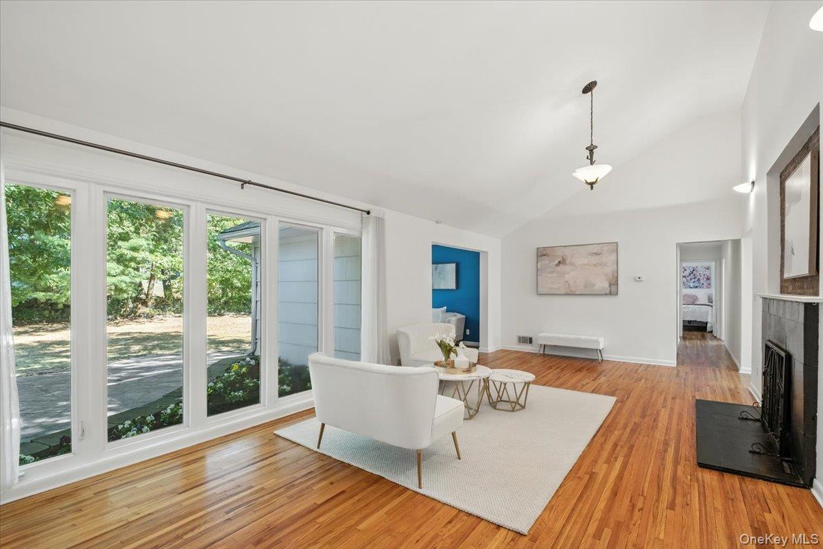 429 Grand Boulevard, Scarsdale, NY 10583