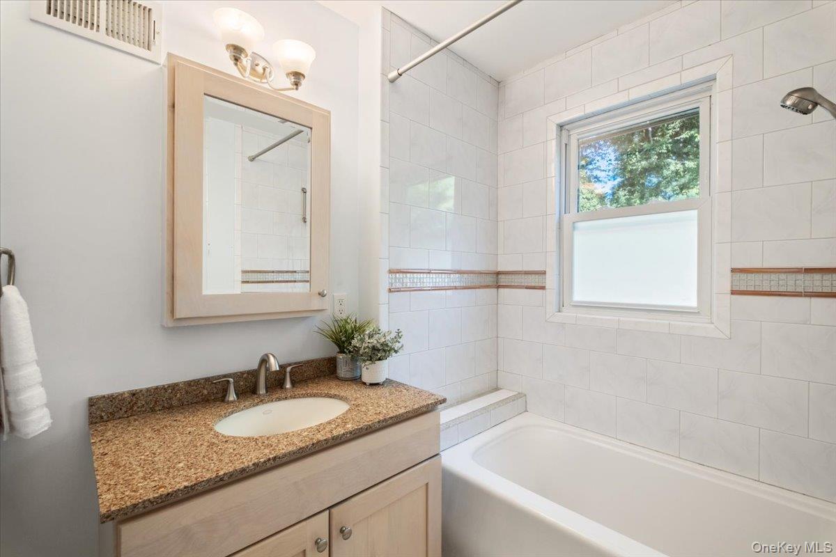 429 Grand Boulevard, Scarsdale, NY 10583