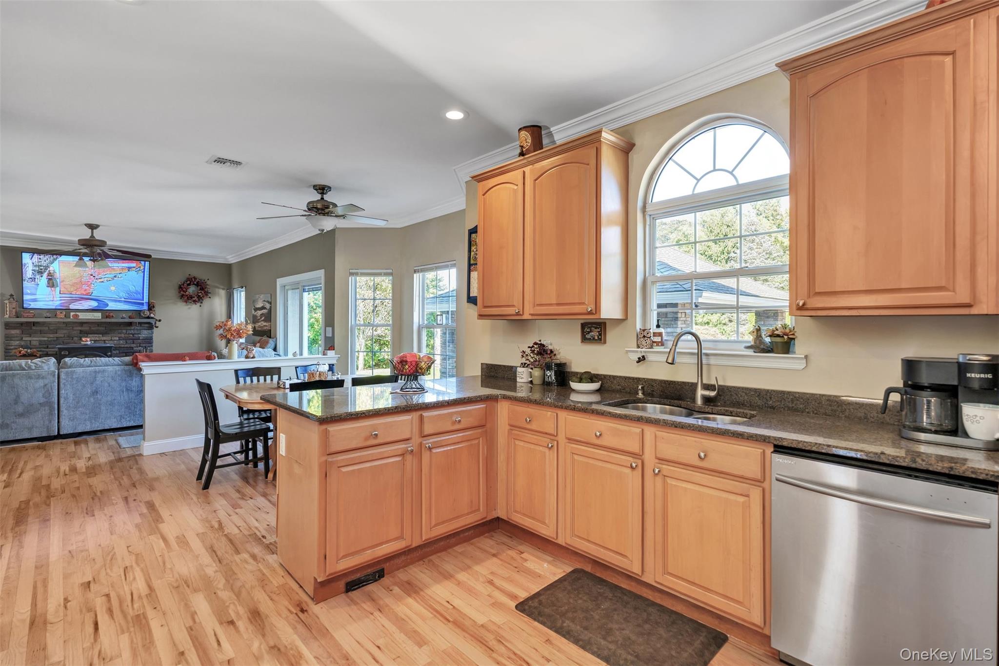 2 Derby Court, Aquebogue, NY 11931