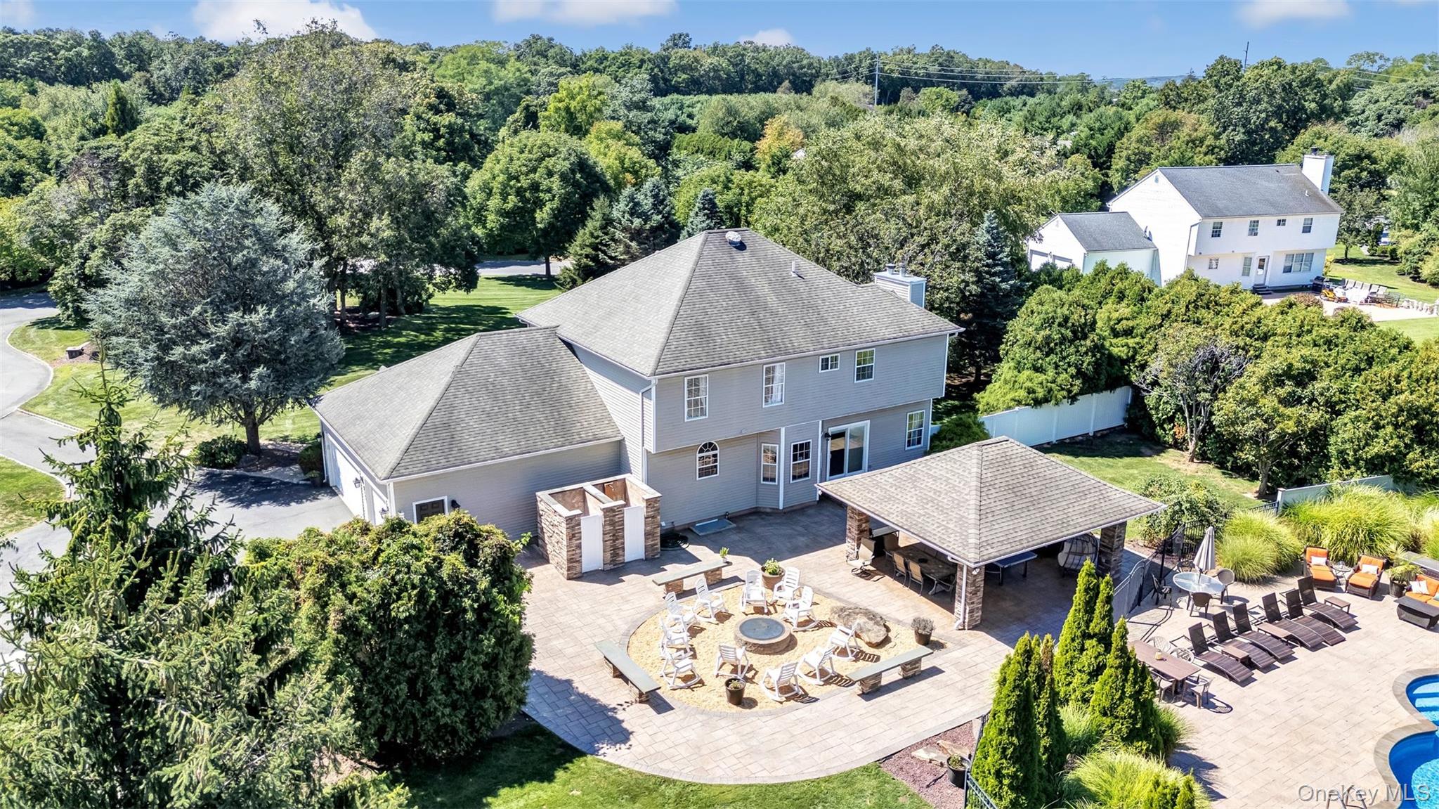 2 Derby Court, Aquebogue, NY 11931