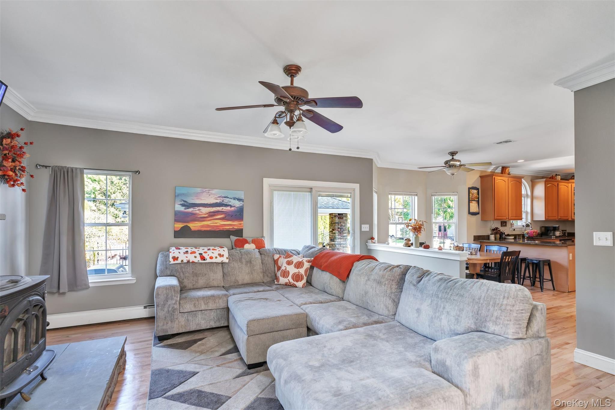 2 Derby Court, Aquebogue, NY 11931