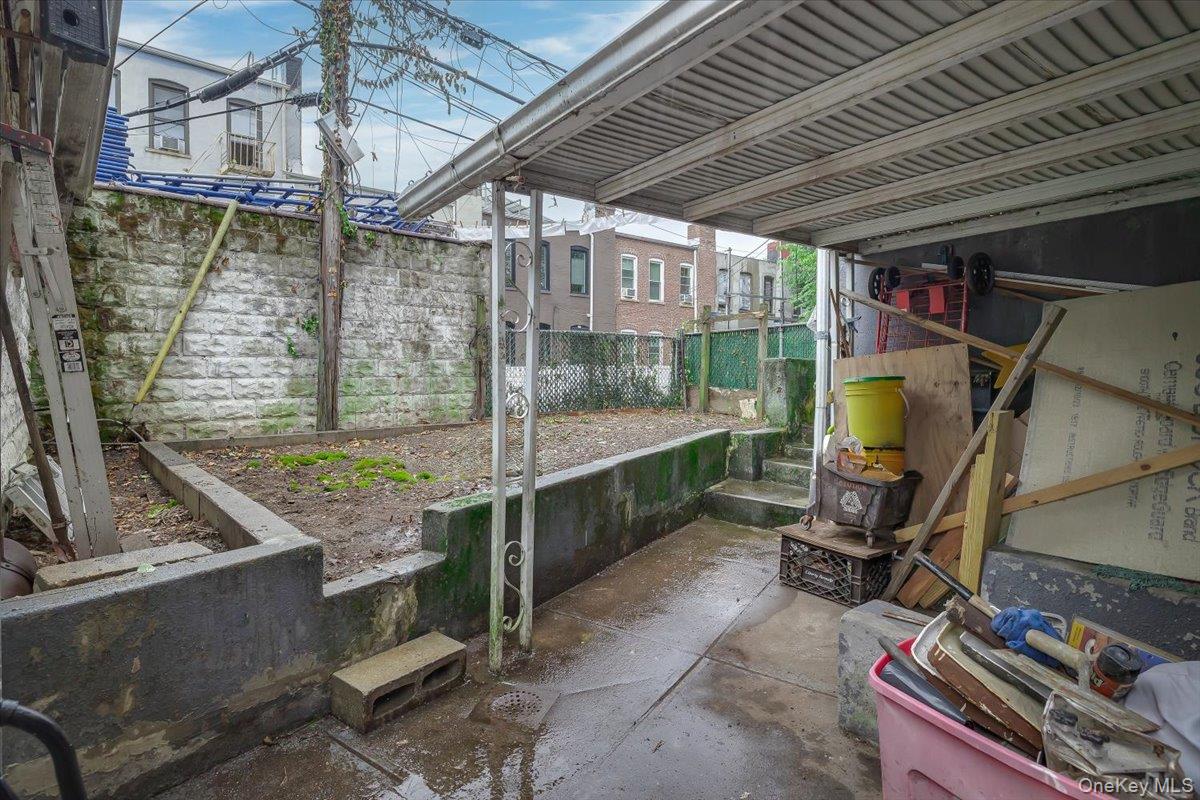 515 E 26th Street, Brooklyn, NY 11210