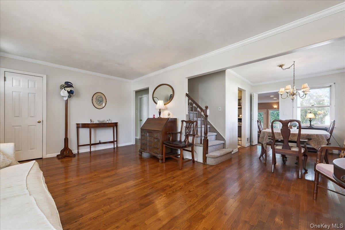 3980 Kingsberry Road, Seaford, NY 11783