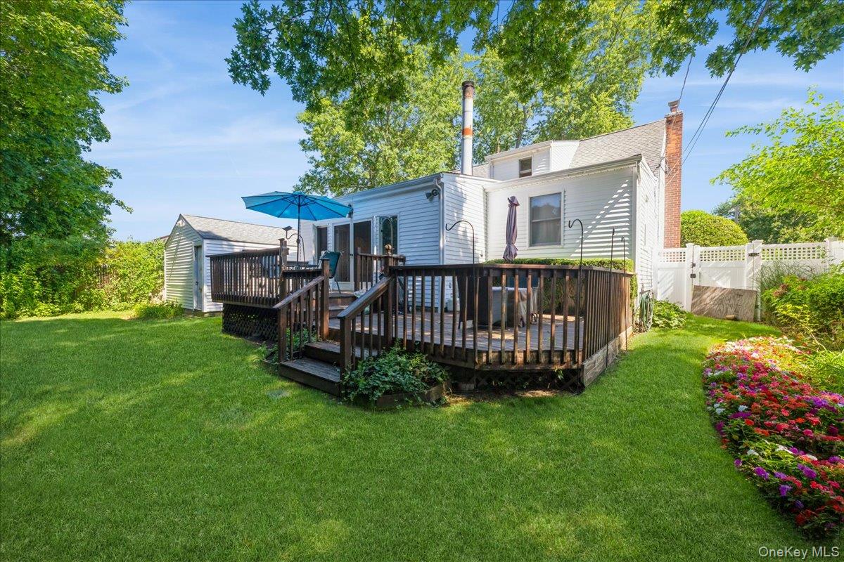 3980 Kingsberry Road, Seaford, NY 11783