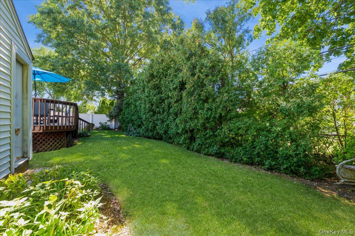 3980 Kingsberry Road, Seaford, NY 11783