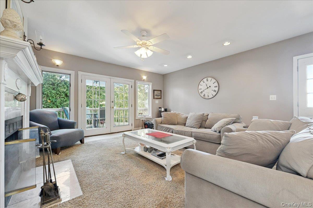 3980 Kingsberry Road, Seaford, NY 11783