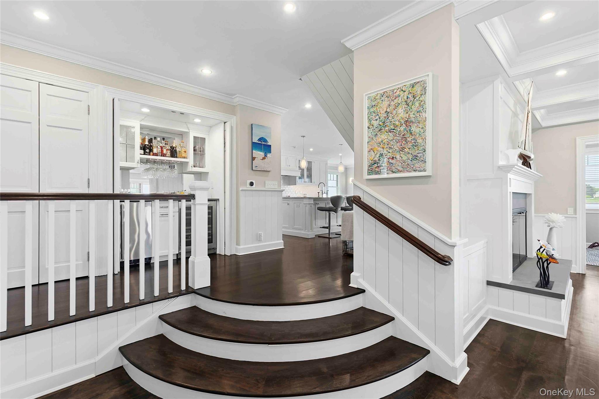 69 Shore Road, Westhampton, NY 11977