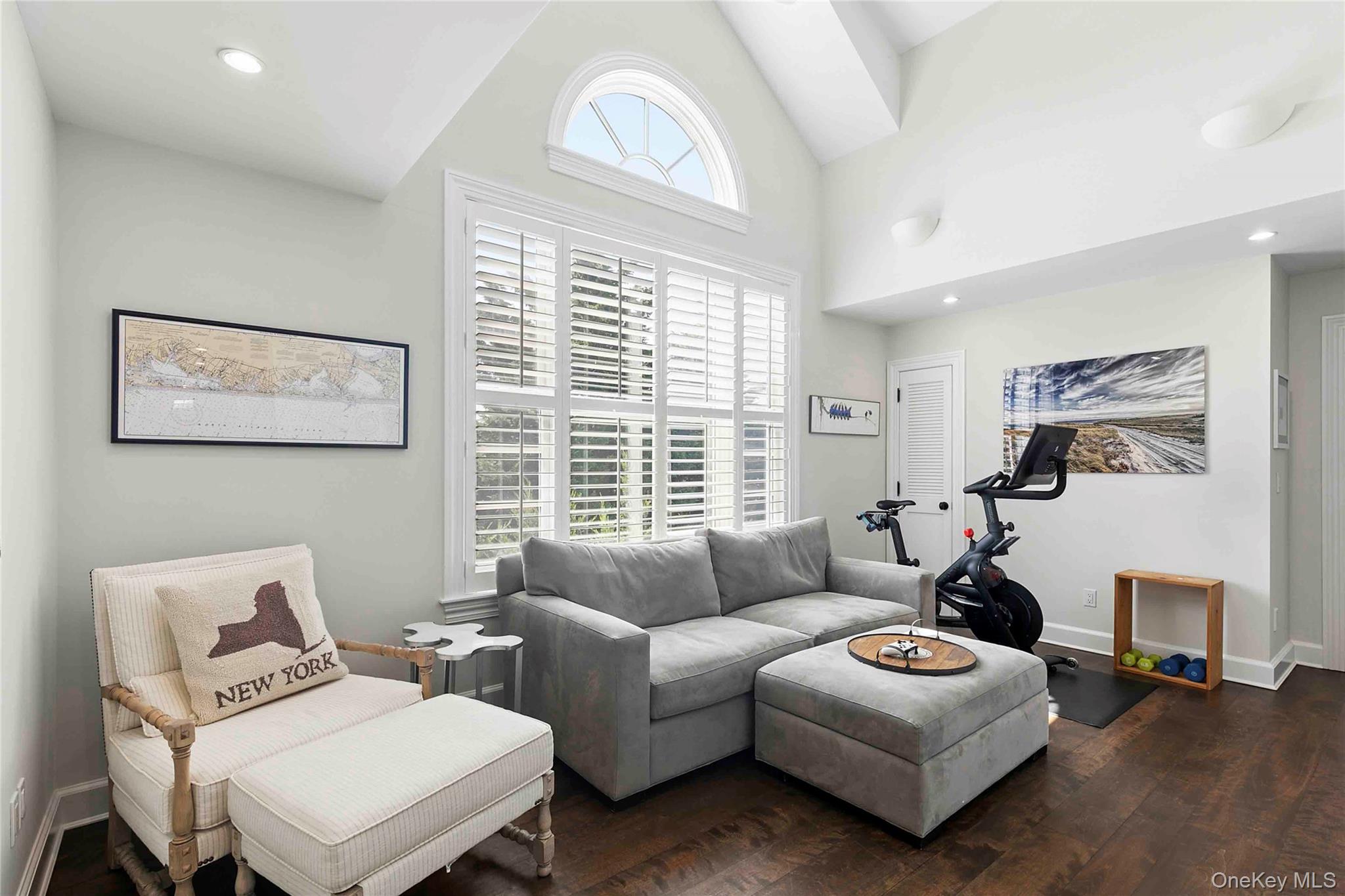 69 Shore Road, Westhampton, NY 11977