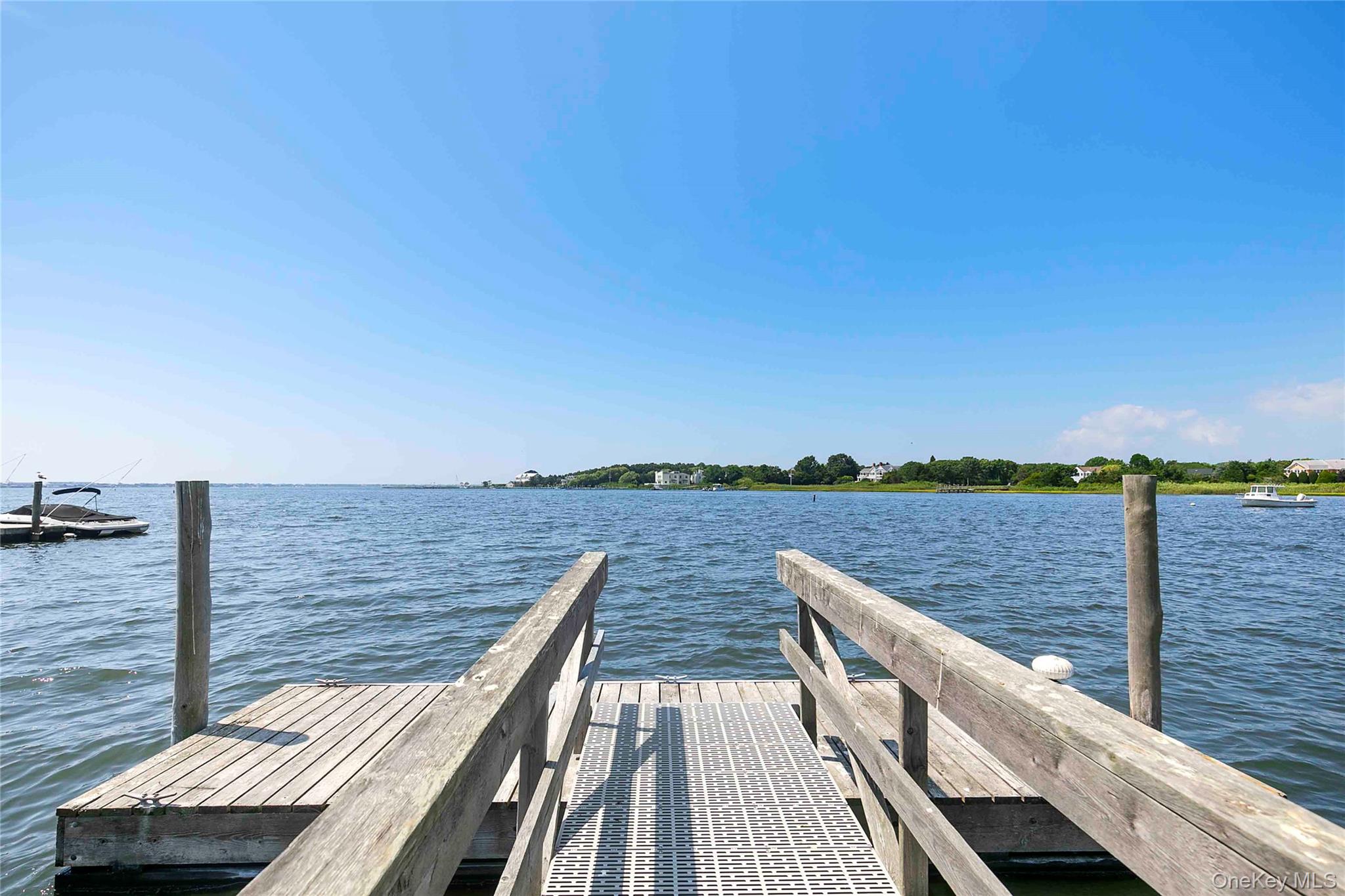 69 Shore Road, Westhampton, NY 11977