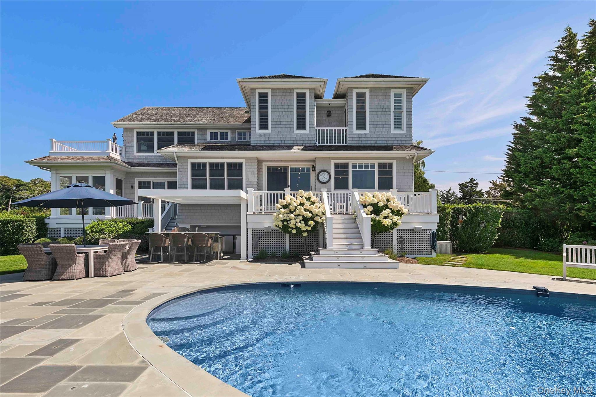 69 Shore Road, Westhampton, NY 11977