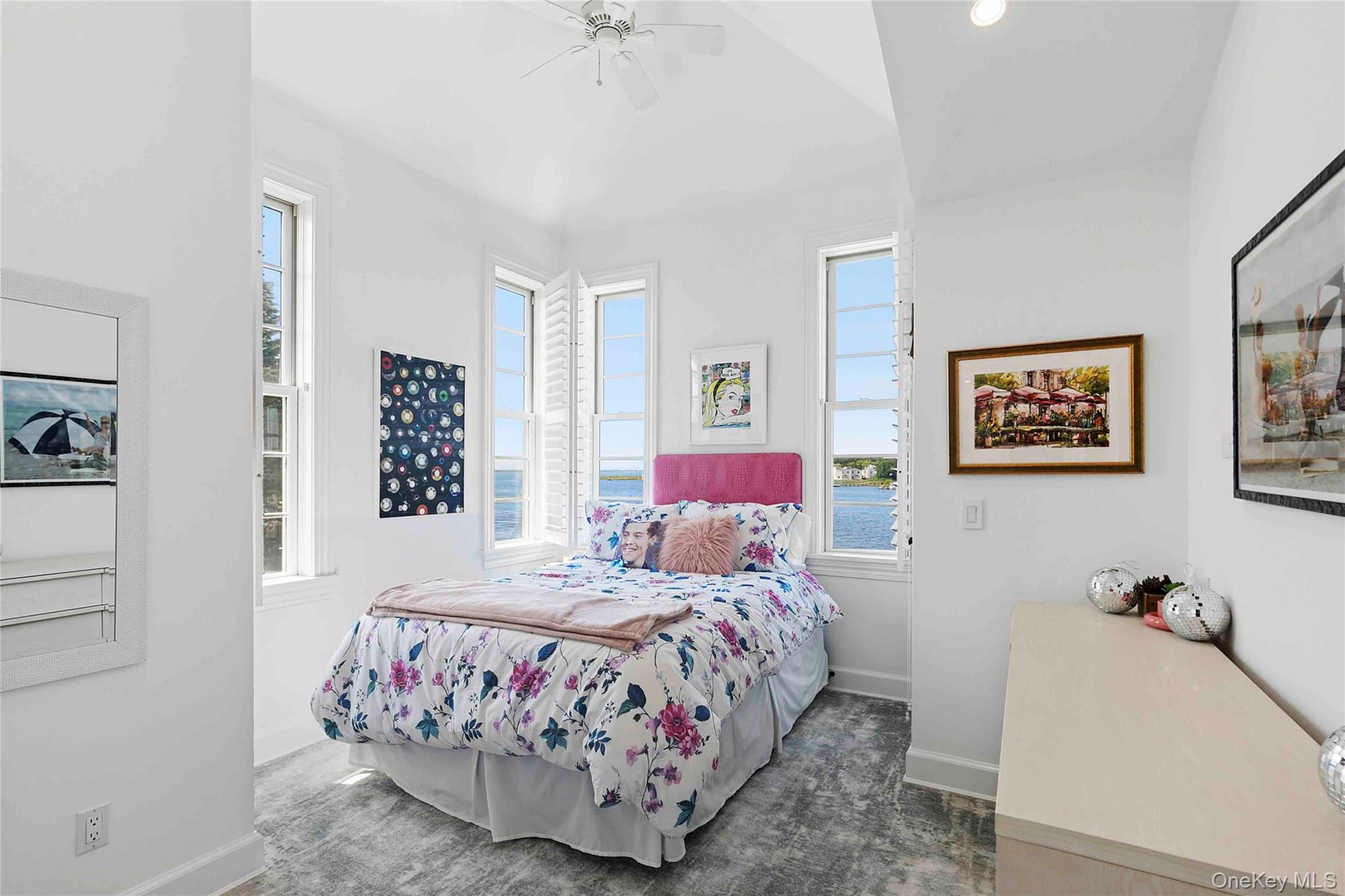 69 Shore Road, Westhampton, NY 11977